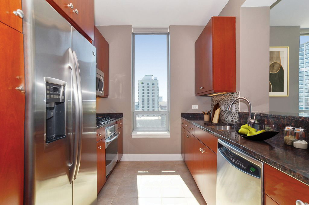 600 N Lake Shore Drive Unit: 3909