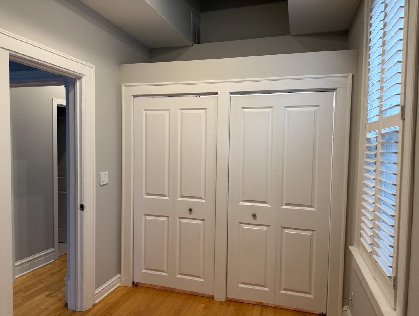 2024 N Clifton Avenue Unit: 2