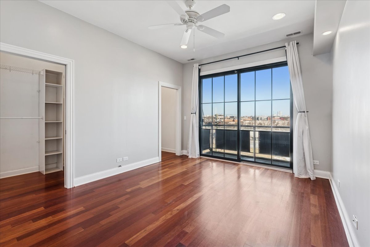 2239 N Lister Avenue Unit: 402