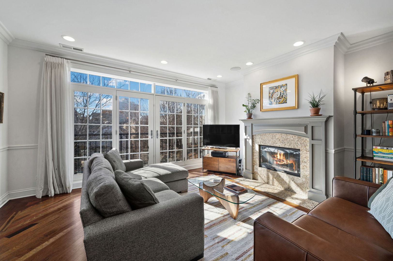 840 W Roscoe Street Unit: 4W