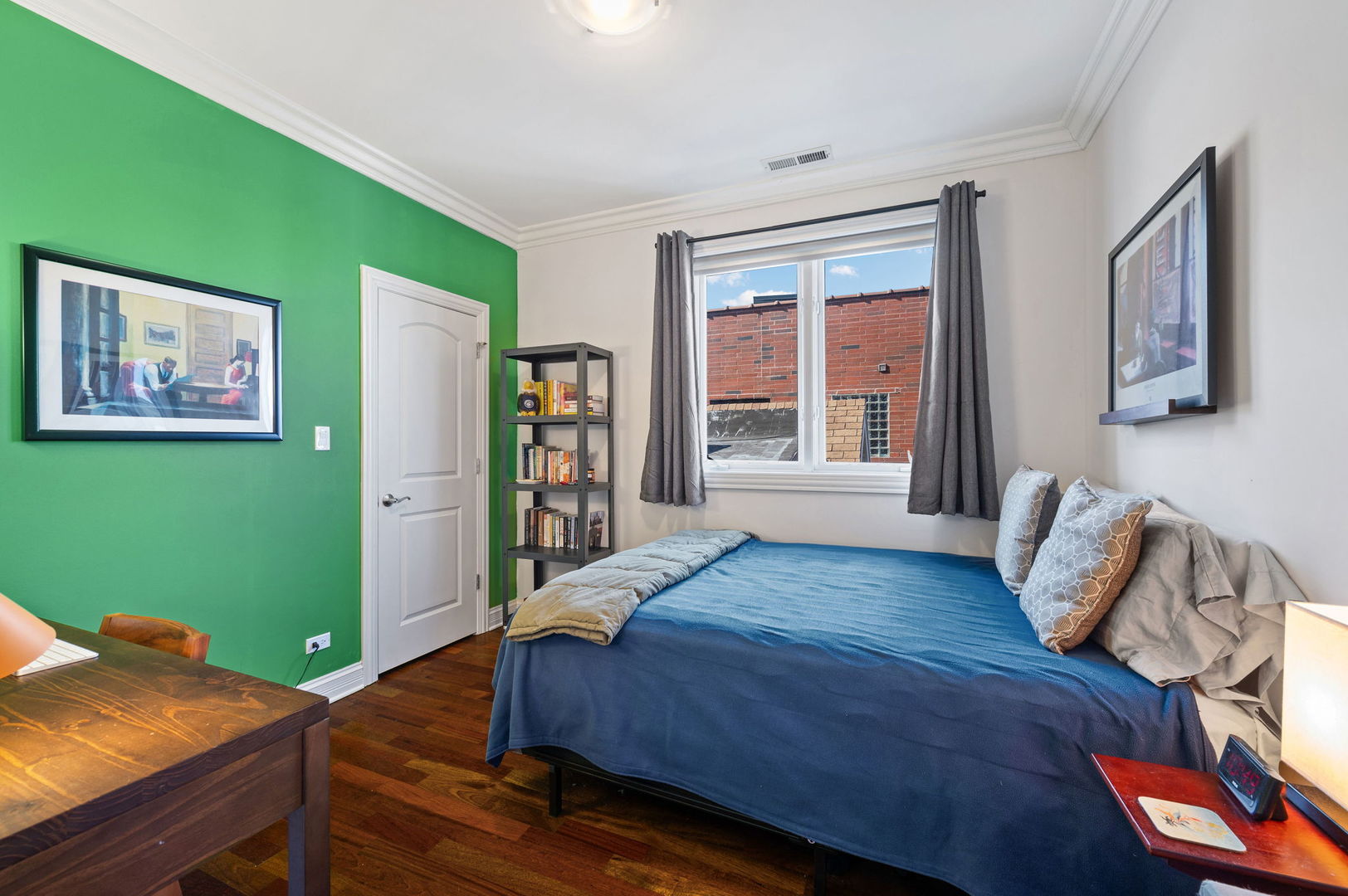 840 W Roscoe Street Unit: 4W
