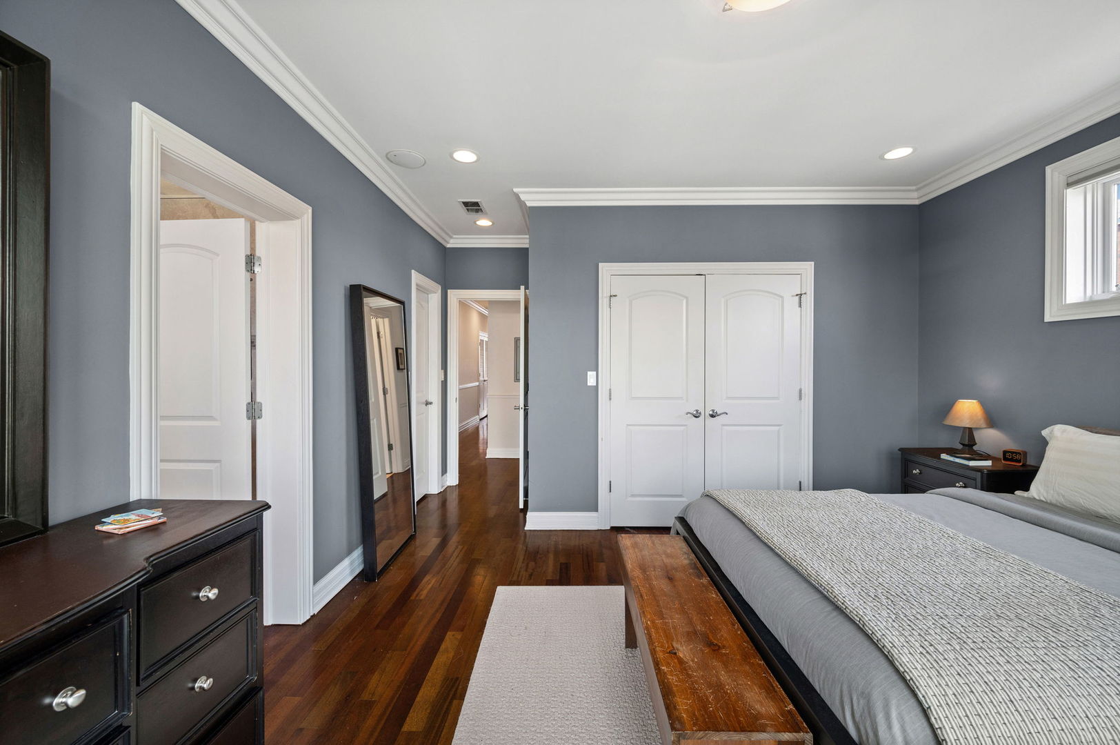 840 W Roscoe Street Unit: 4W