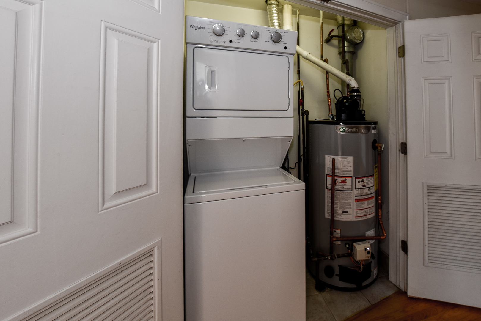 2942 N LINCOLN Avenue Unit: 4S