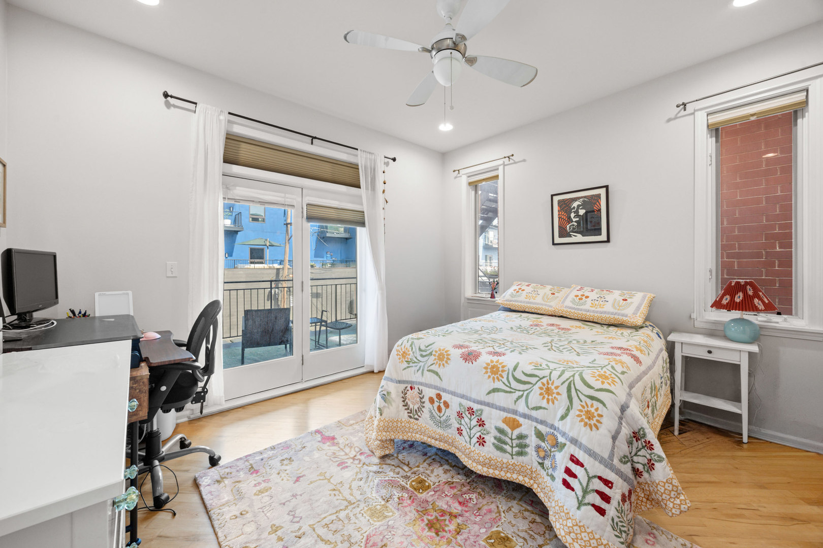 1755 N Artesian Avenue Unit: 2