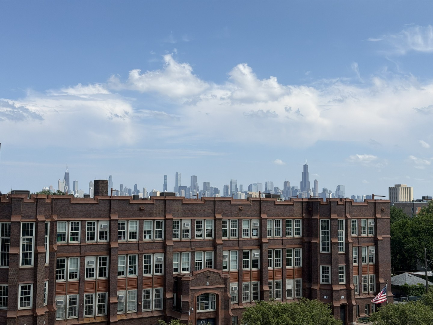 1734 N California Avenue Unit: 3