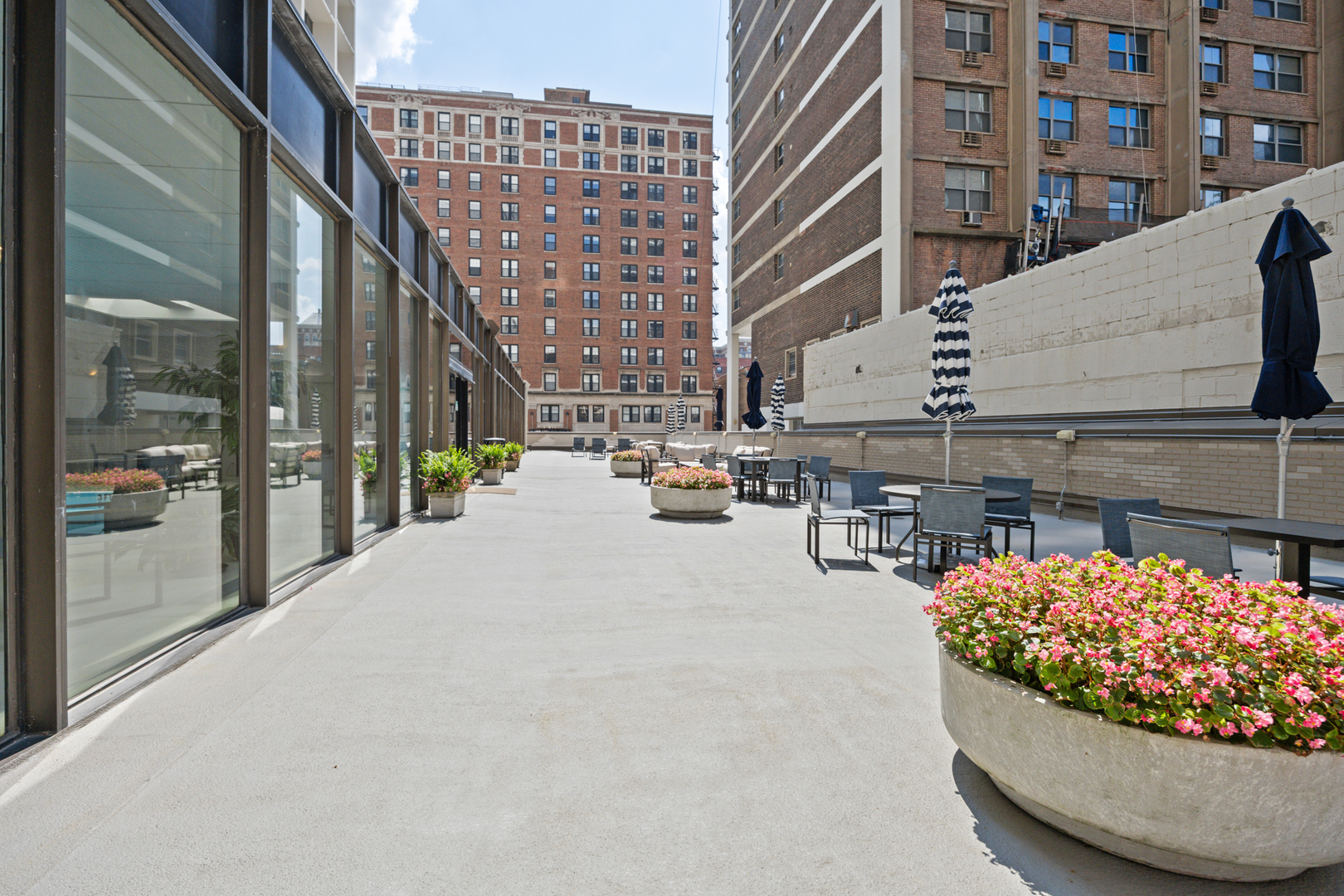 3200 N Lake Shore Drive Unit: 2604