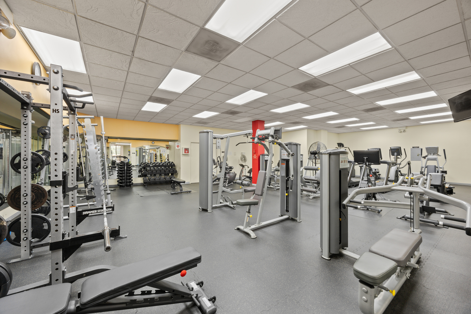 3200 N Lake Shore Drive Unit: 2604