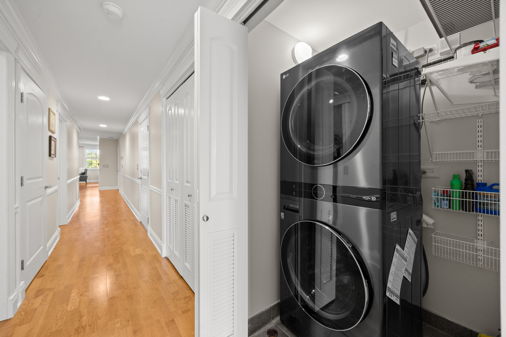 1921 W Diversey Parkway Unit: 402