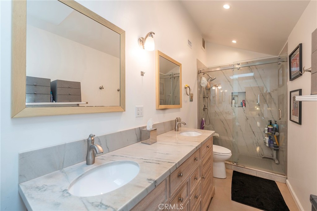 20905 Coastview Lane