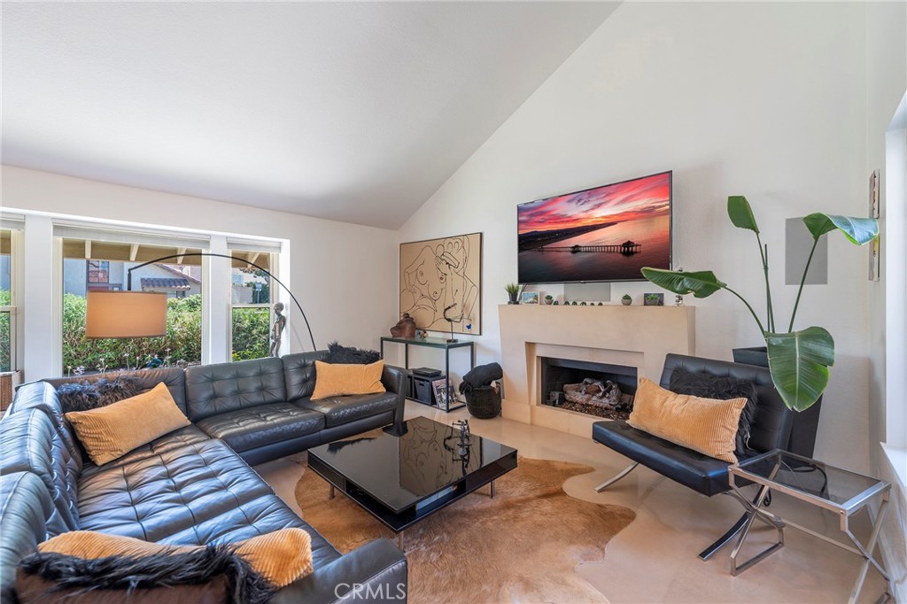 20905 Coastview Lane