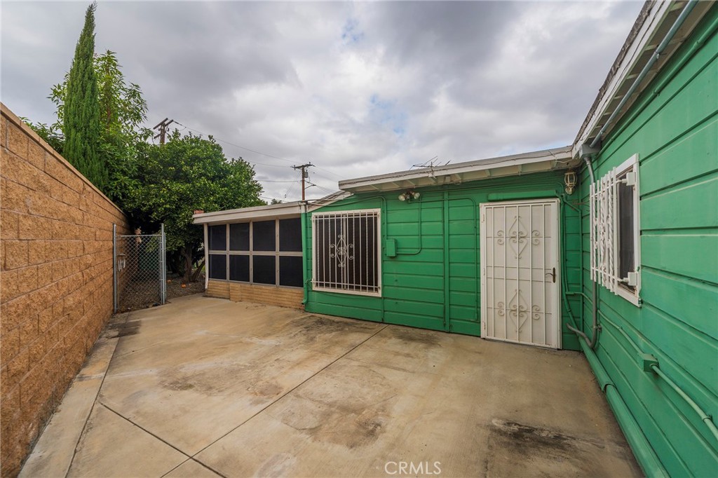 4761 Daisy Avenue