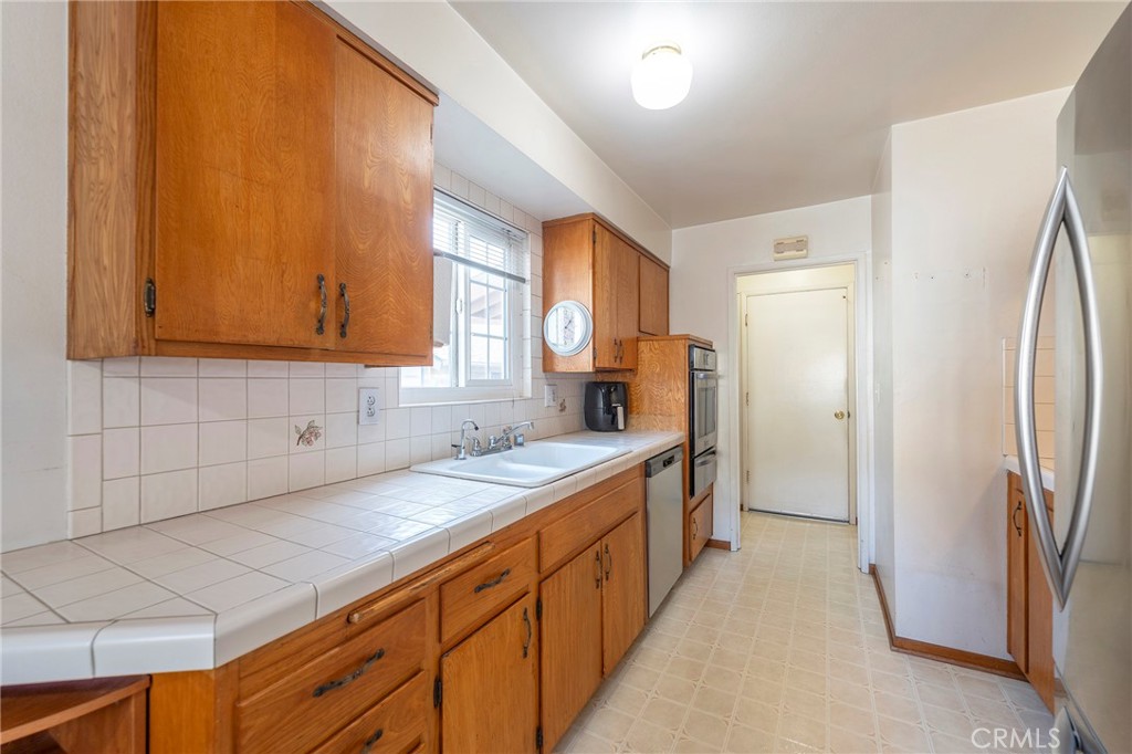 17225 Main Street