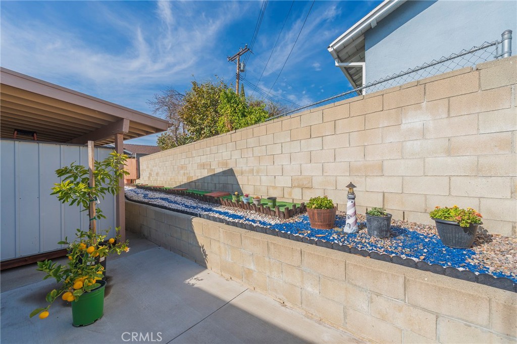 17225 Main Street