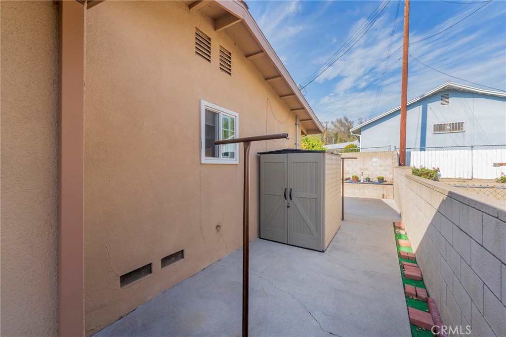 17225 Main Street