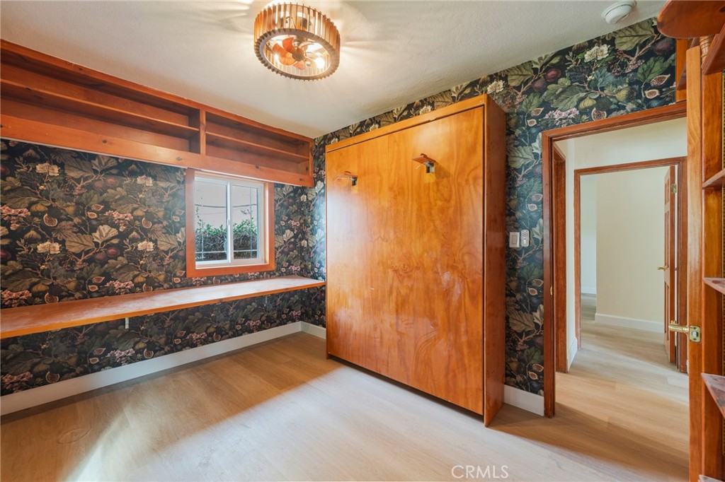 1345 W 219th