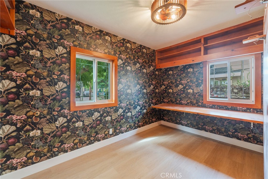 1345 W 219th