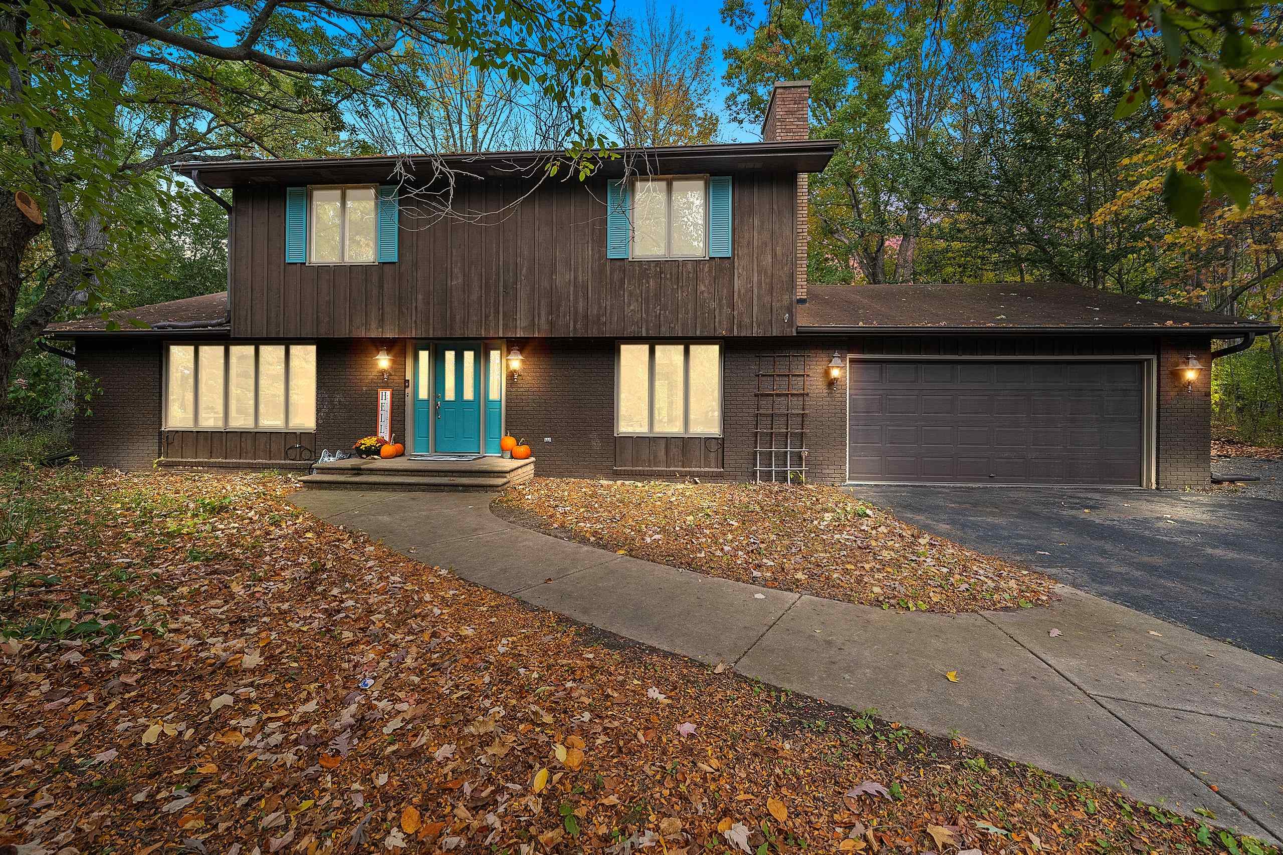 4350 KIOWA Trail