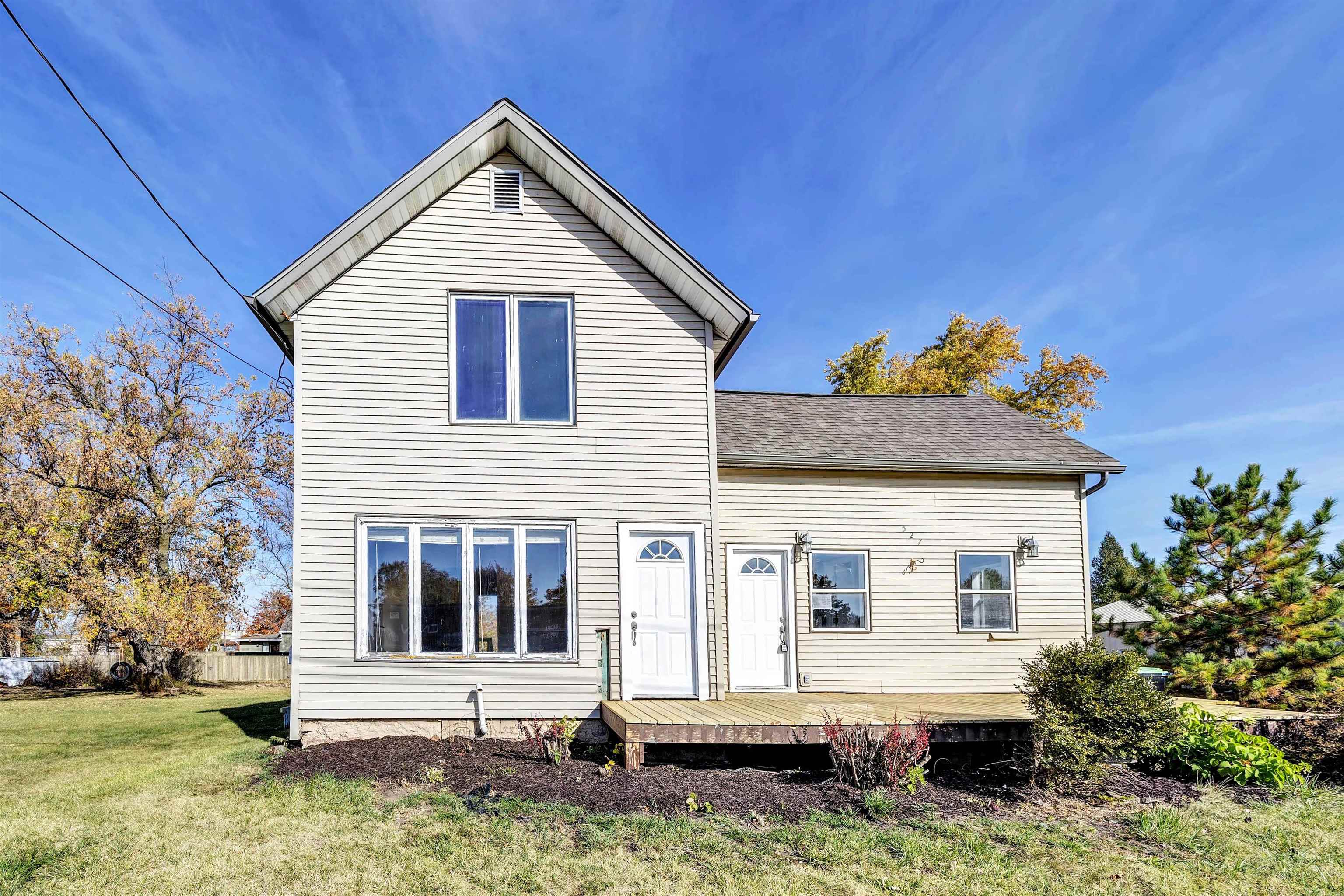 527 QUINCY Street