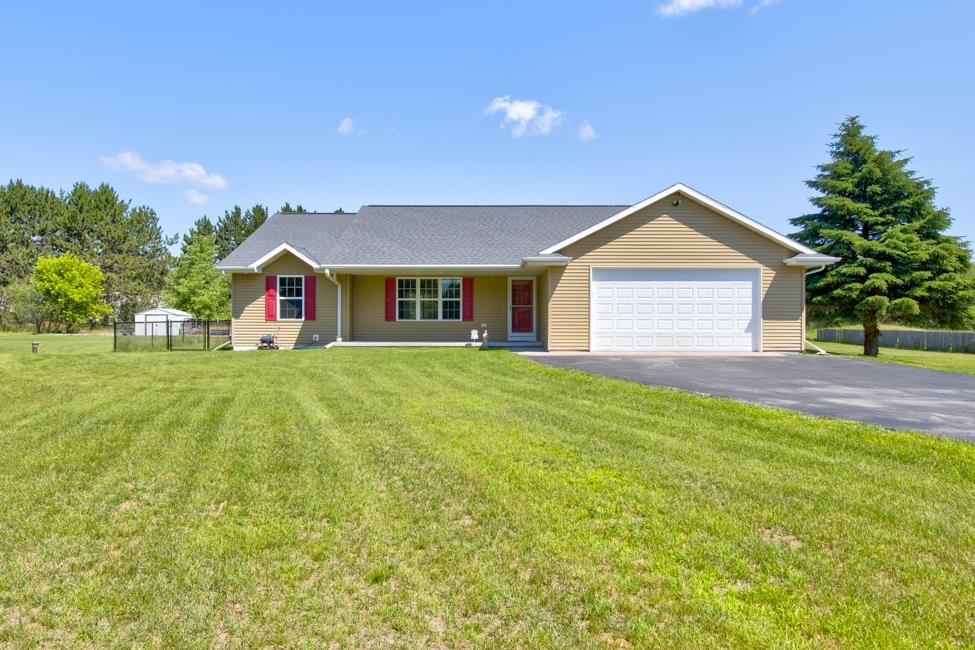 N2541 DEER PATH Drive