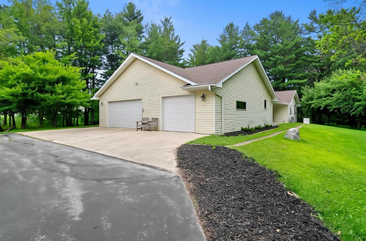 1390 N TIMBER Trail
