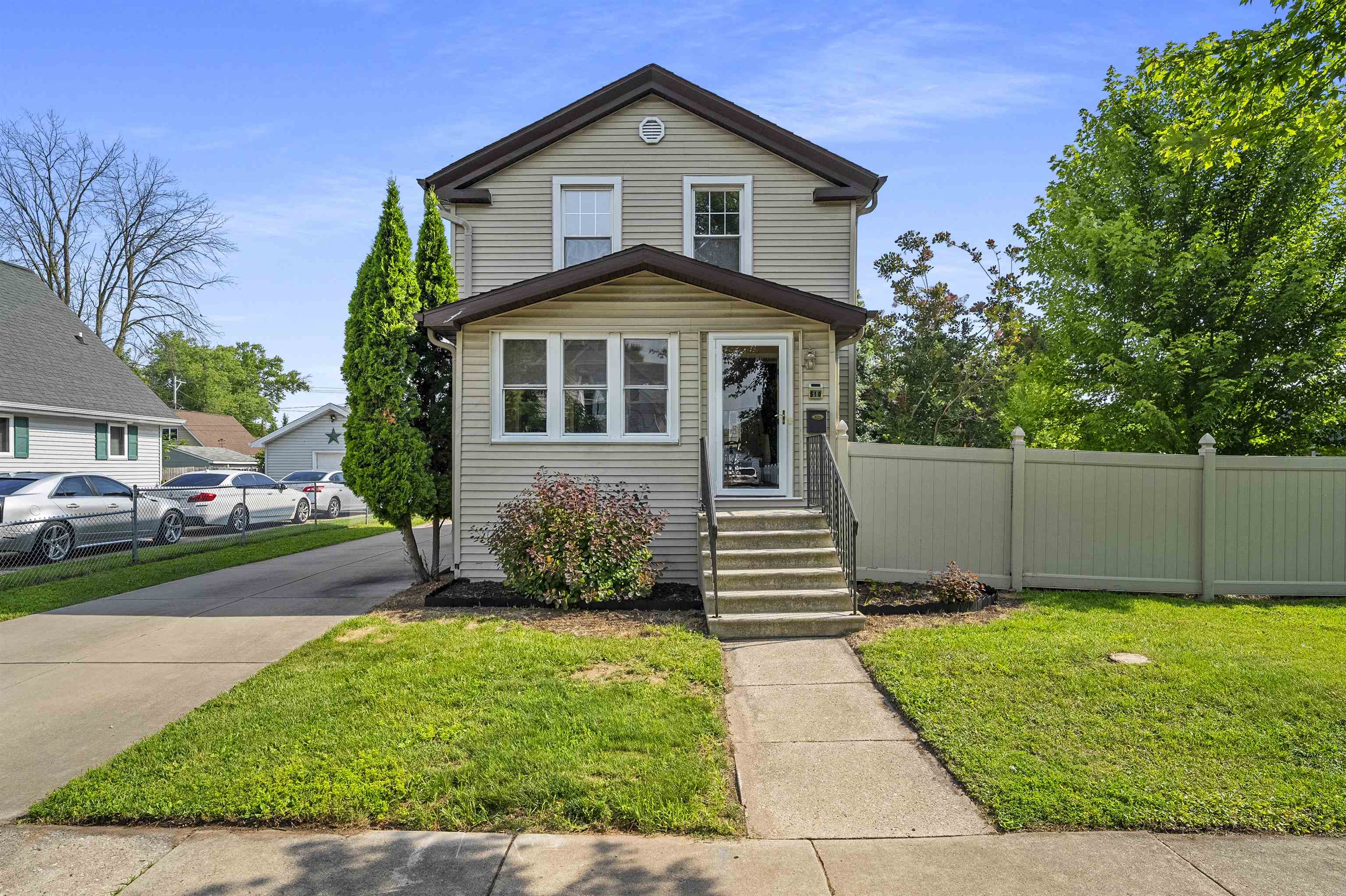 510 4TH Street