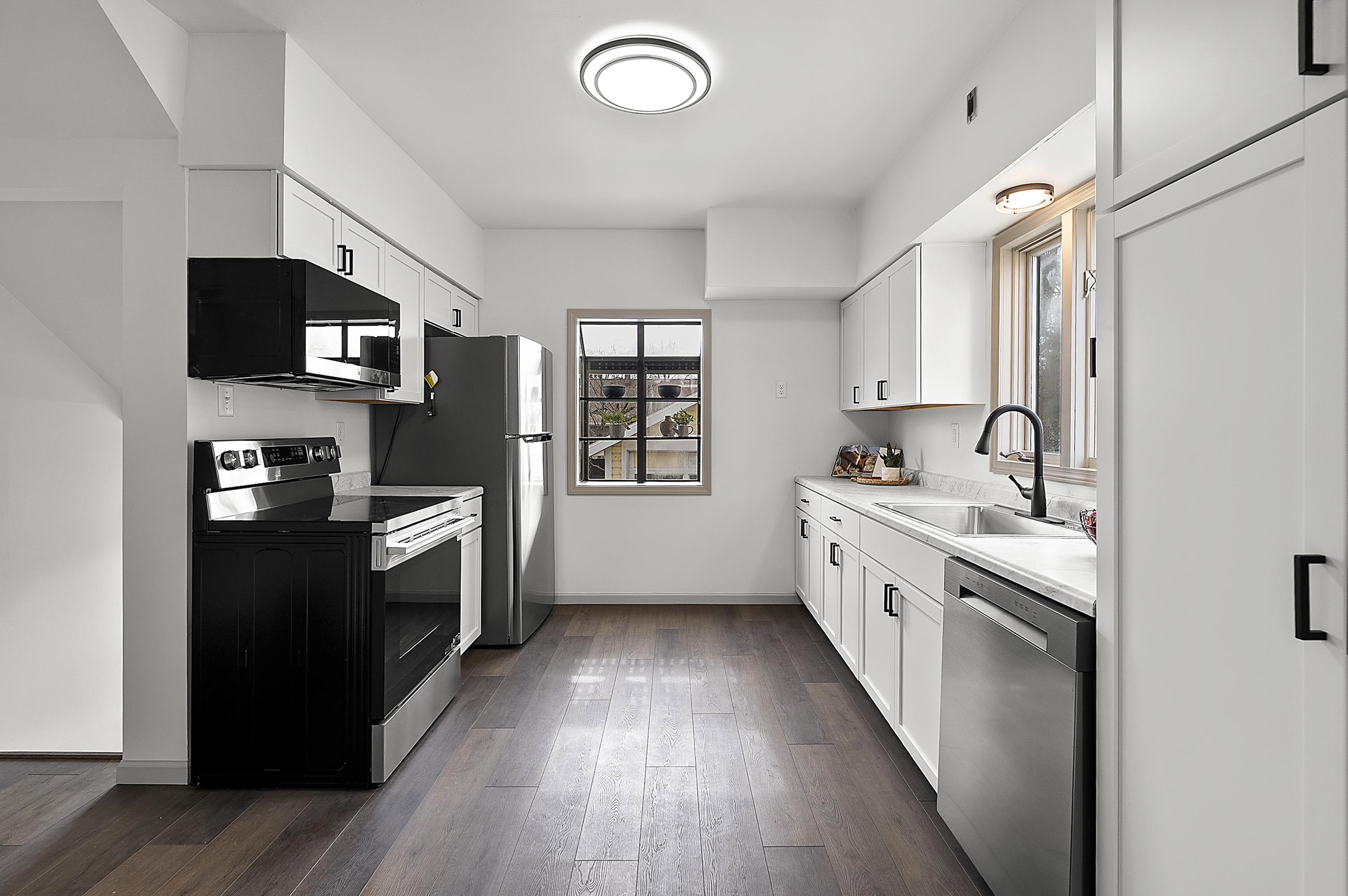 993 CHRISTIANA Street