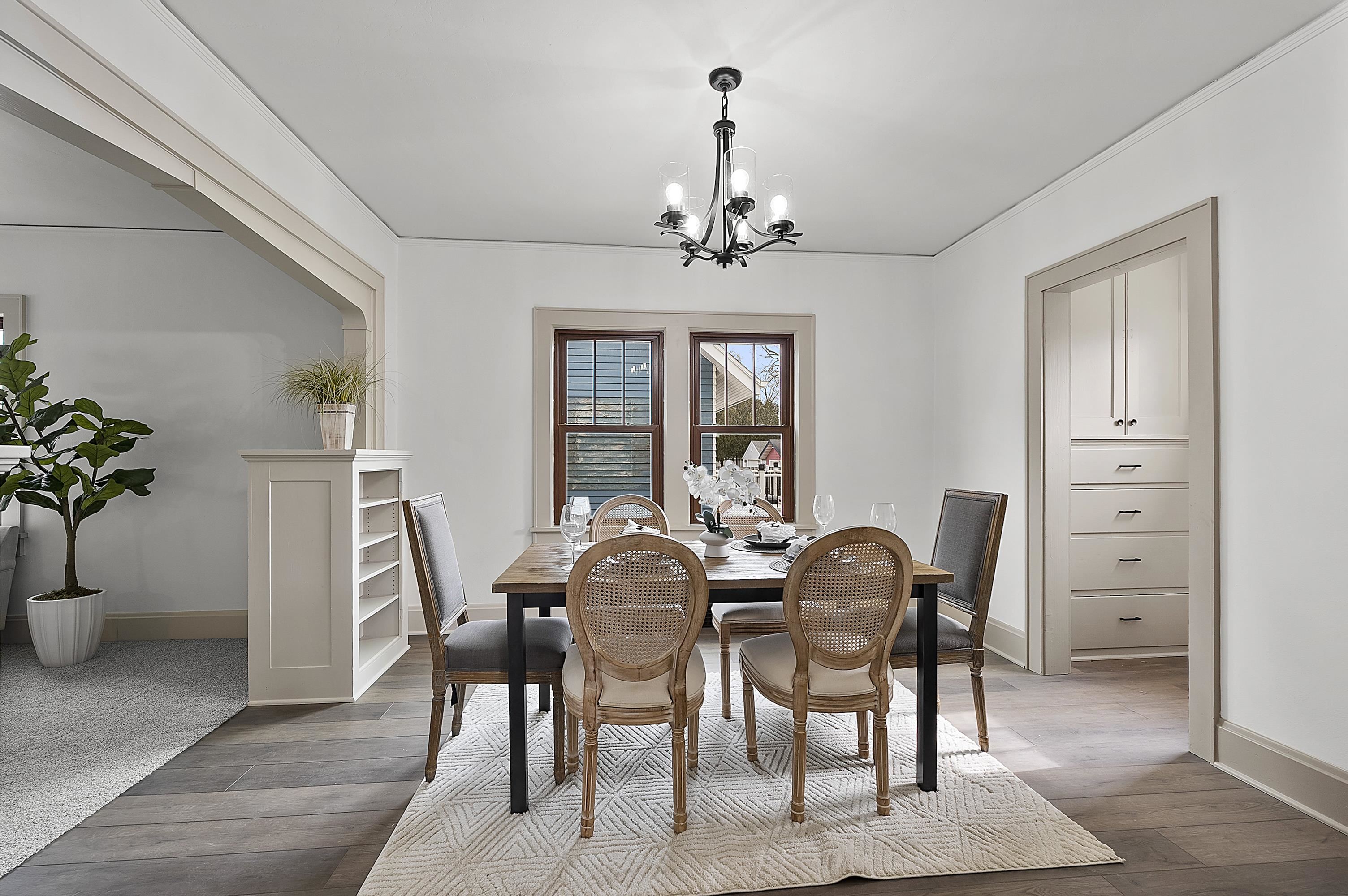 993 CHRISTIANA Street