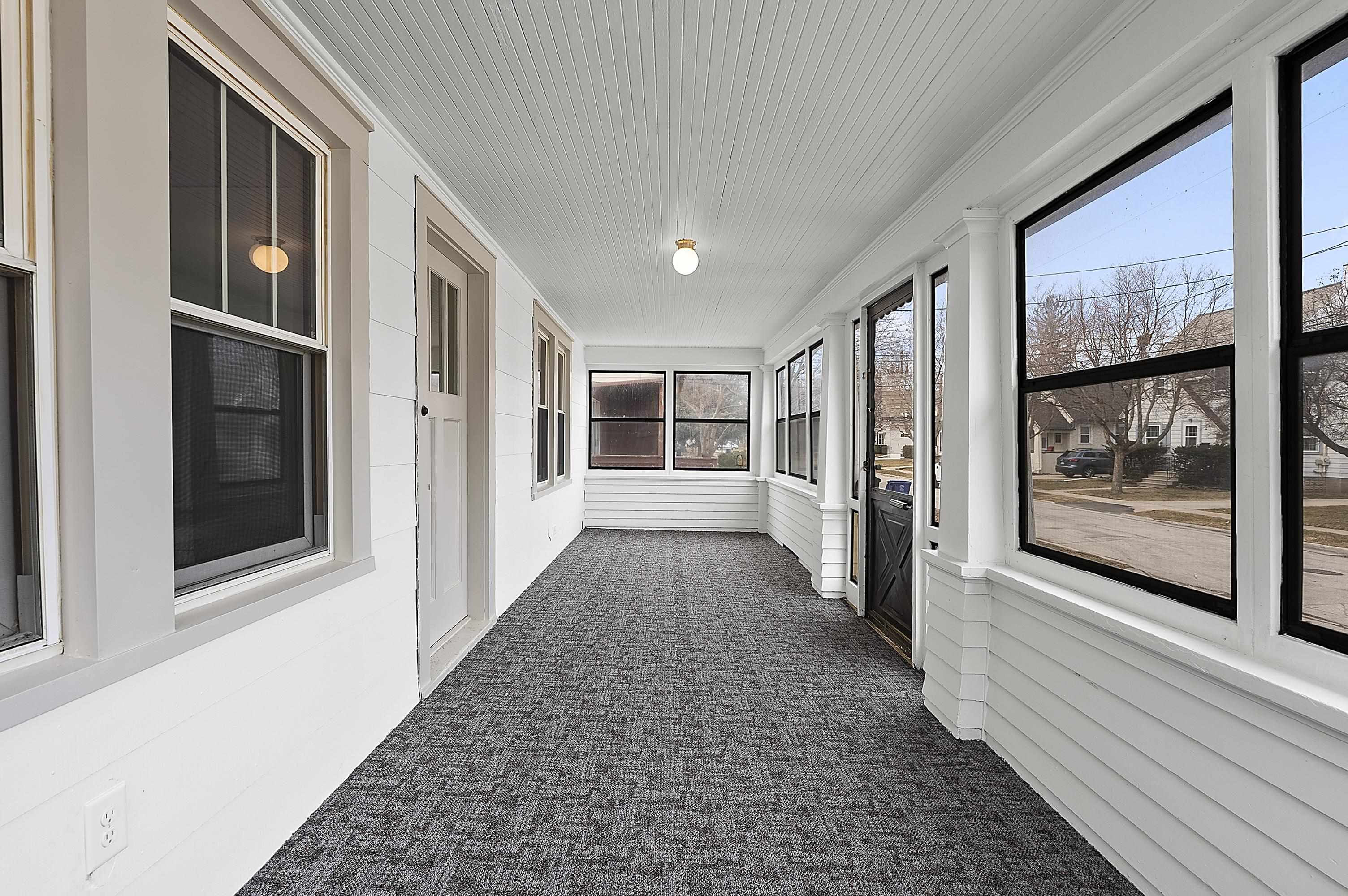 993 CHRISTIANA Street