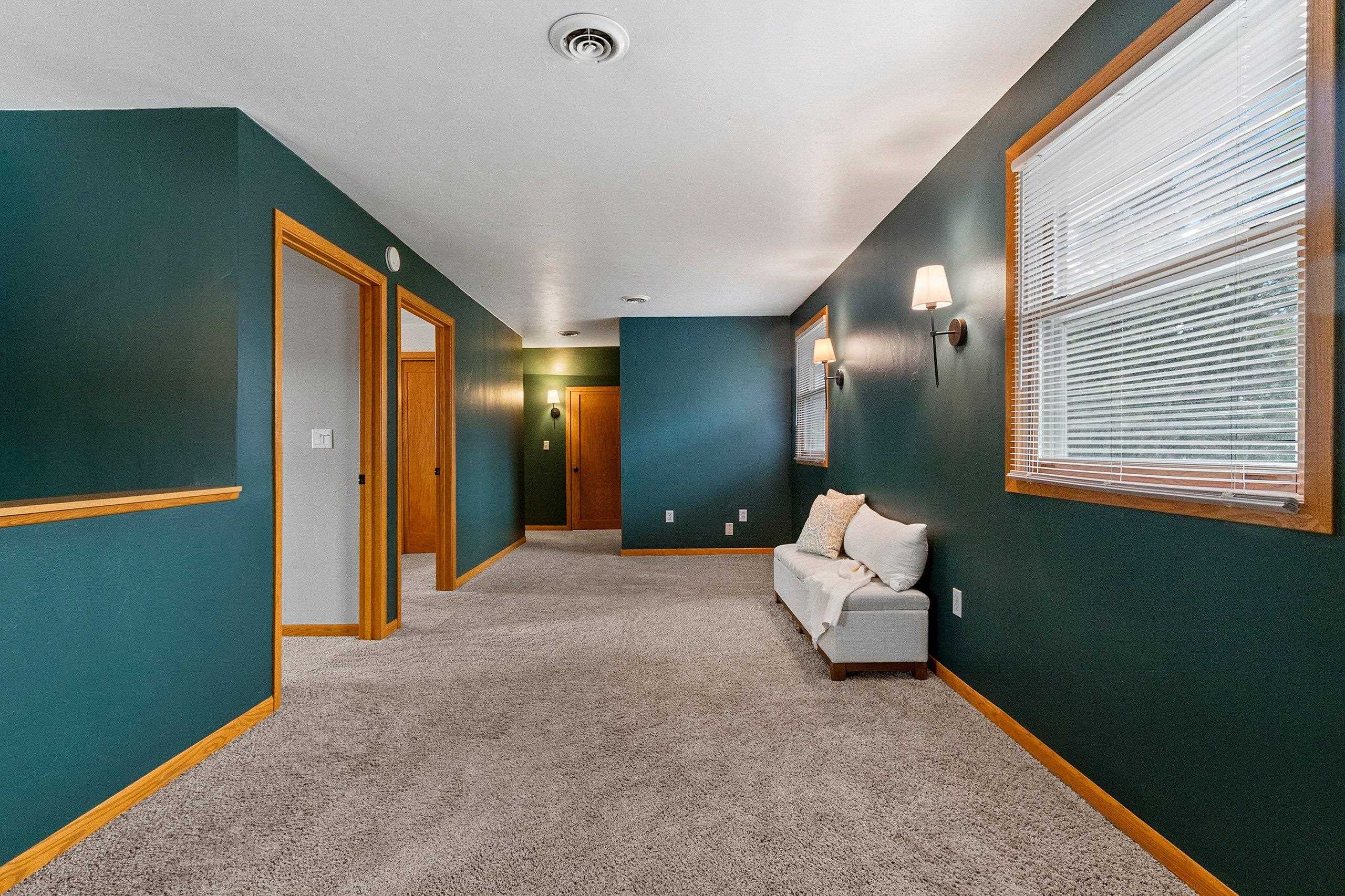 904 ALLOUEZ Terrace