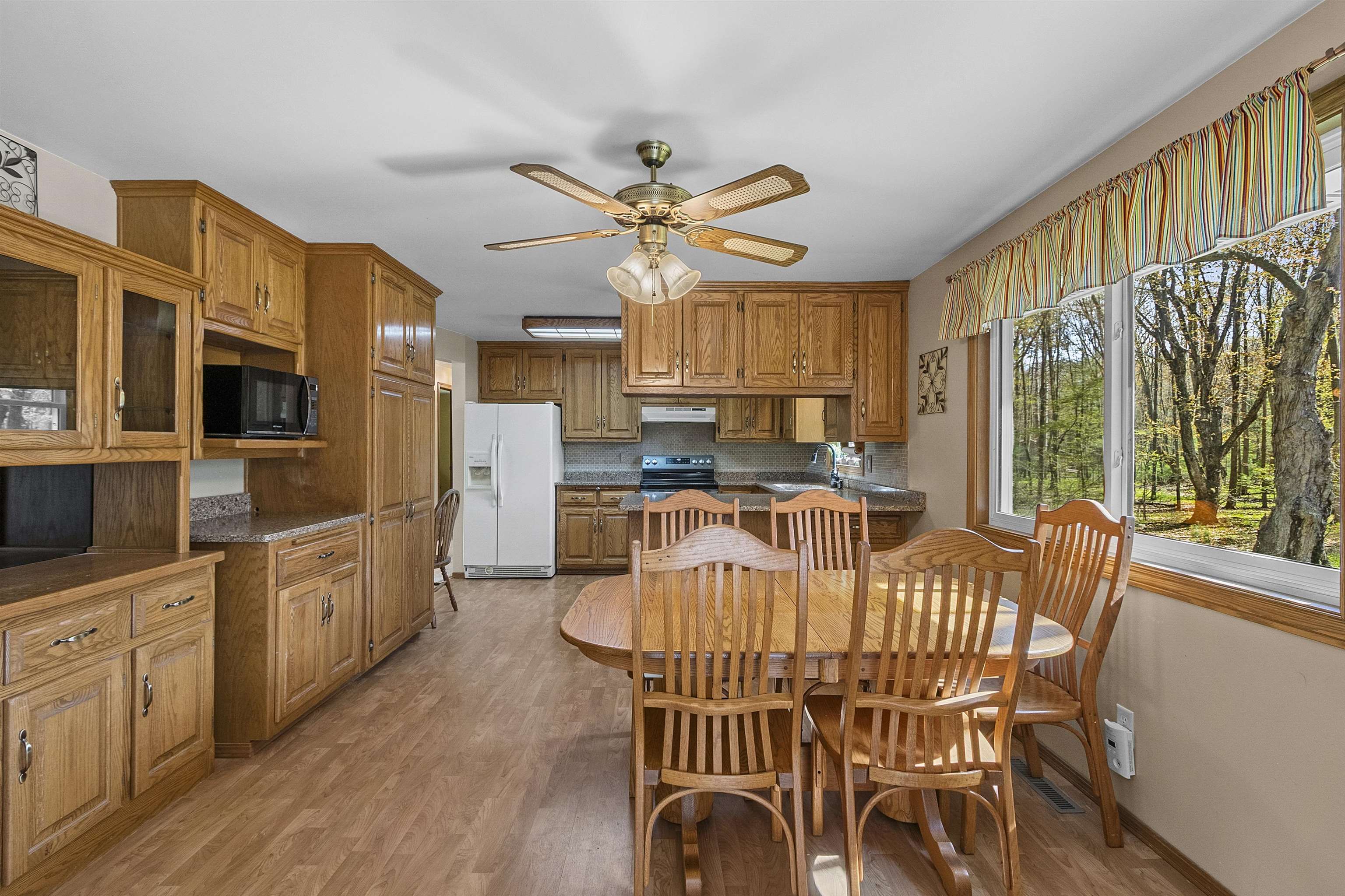 6710 GREGORY Lane
