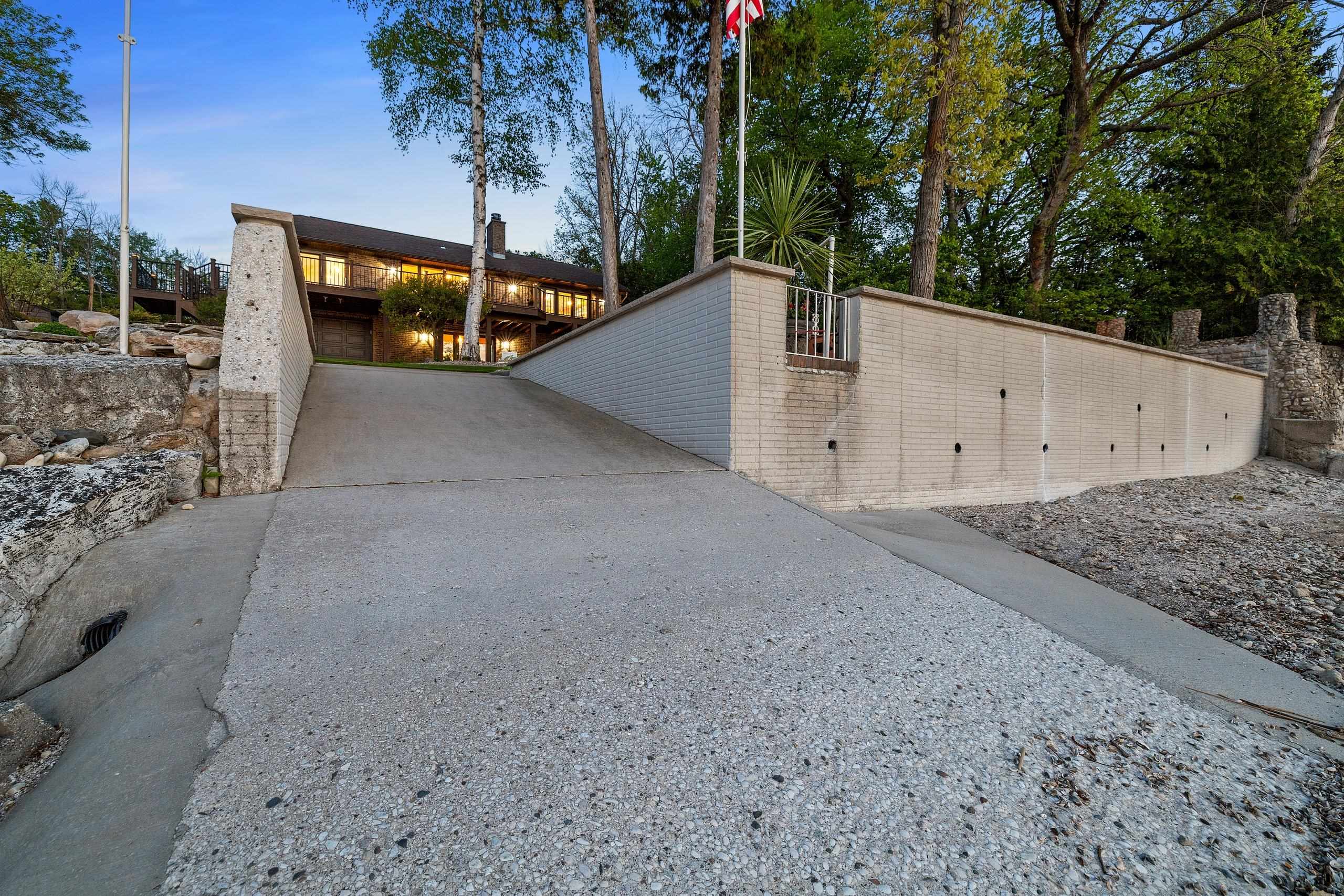 5035 EDGEWATER BEACH Road