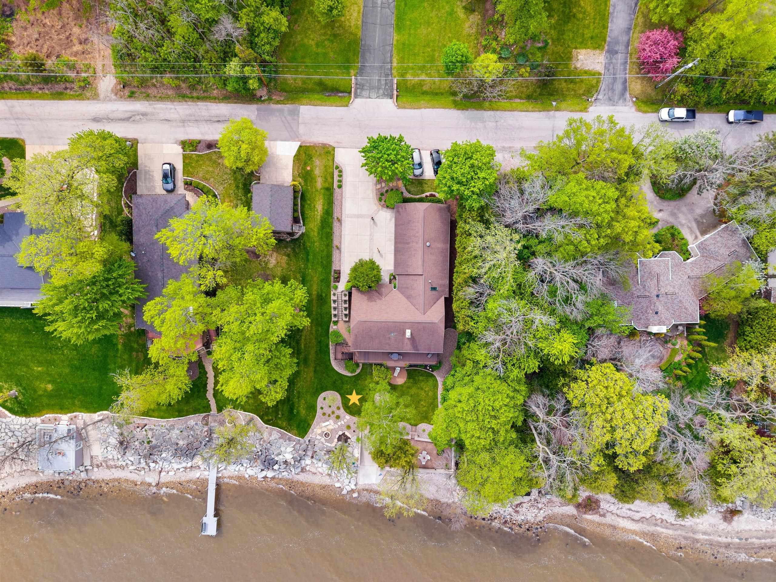 5035 EDGEWATER BEACH Road