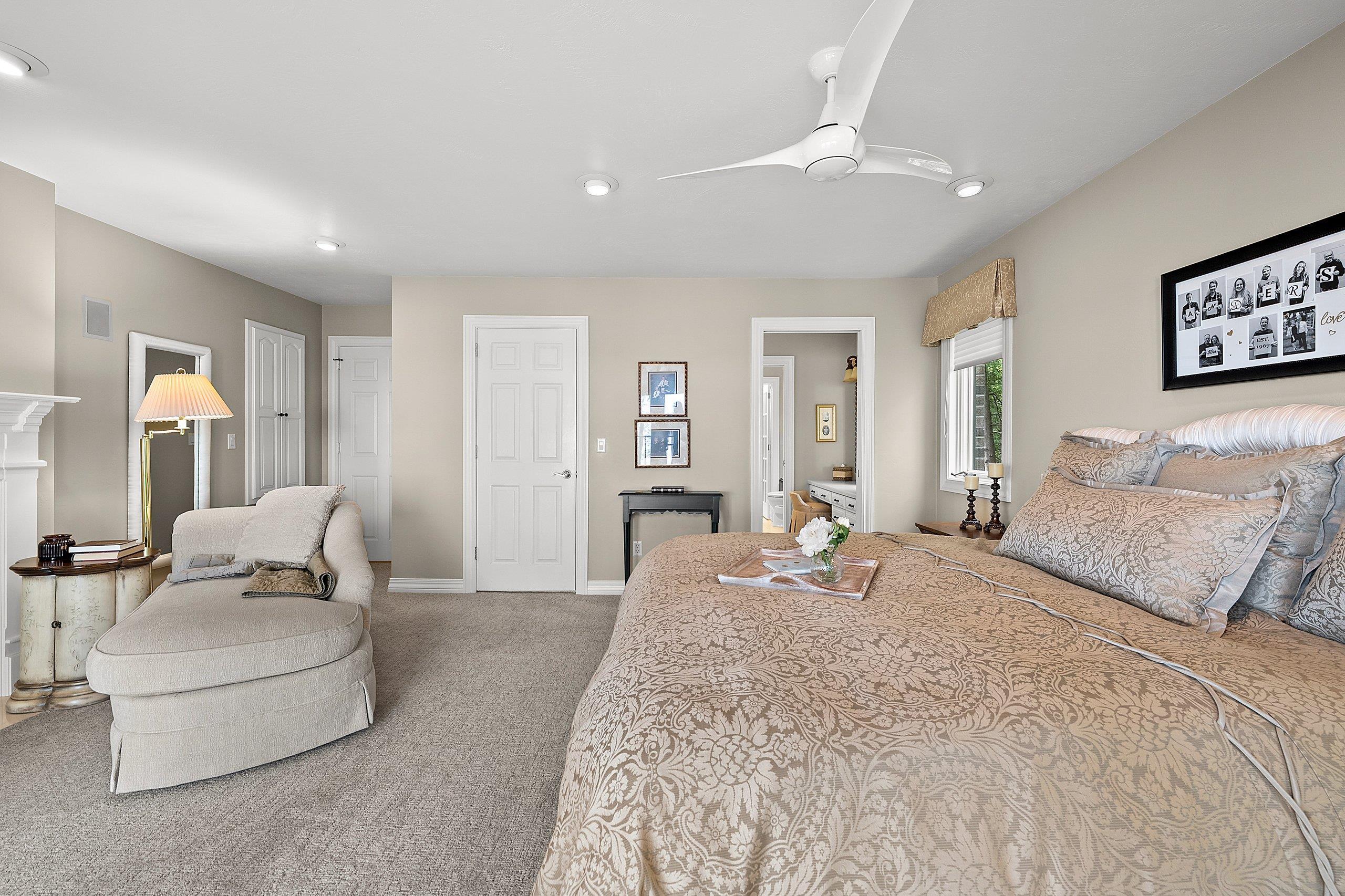 5035 EDGEWATER BEACH Road