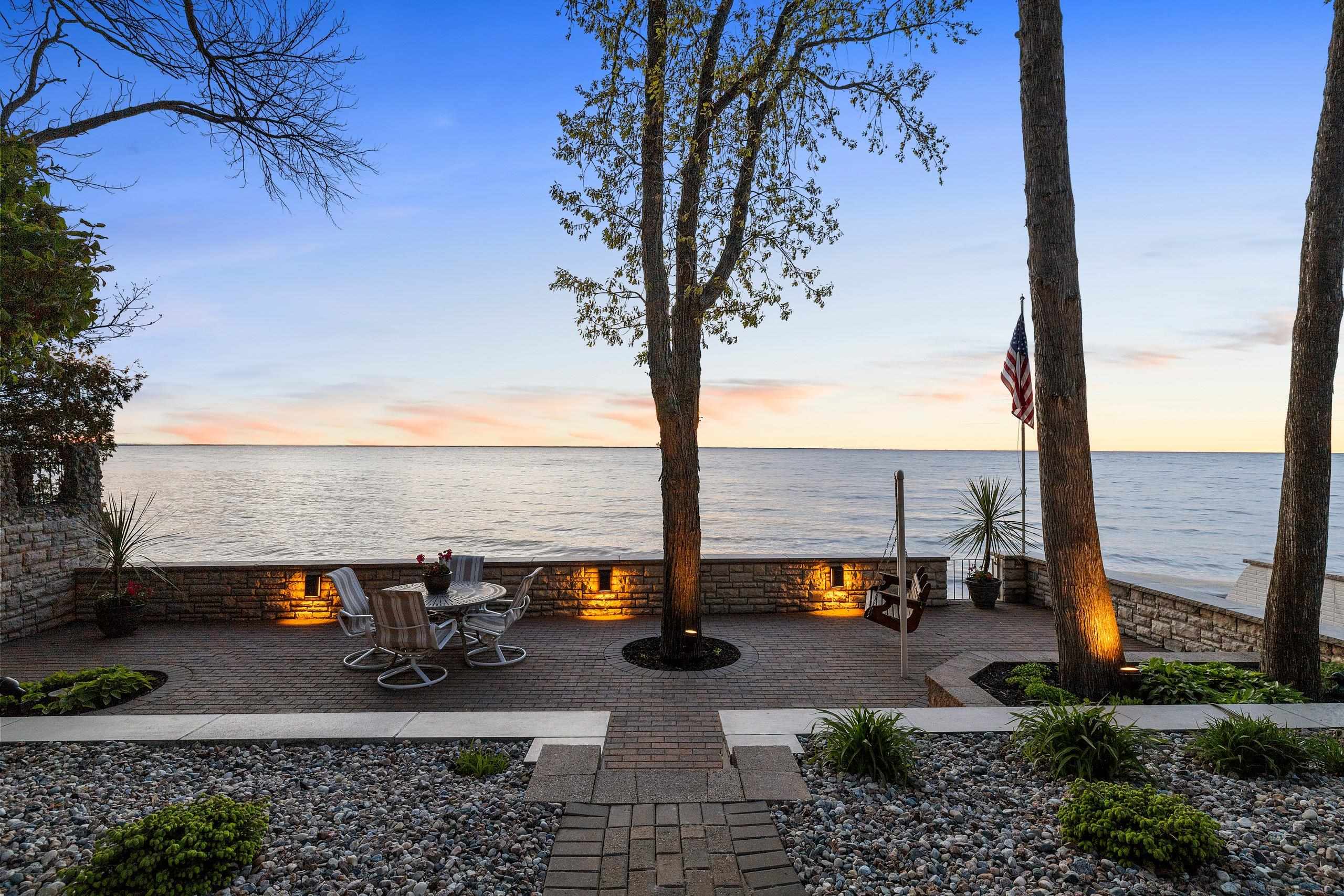 5035 EDGEWATER BEACH Road
