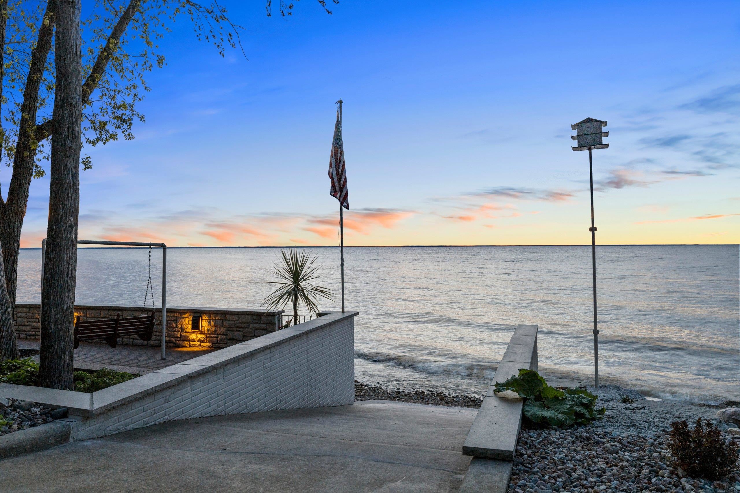 5035 EDGEWATER BEACH Road