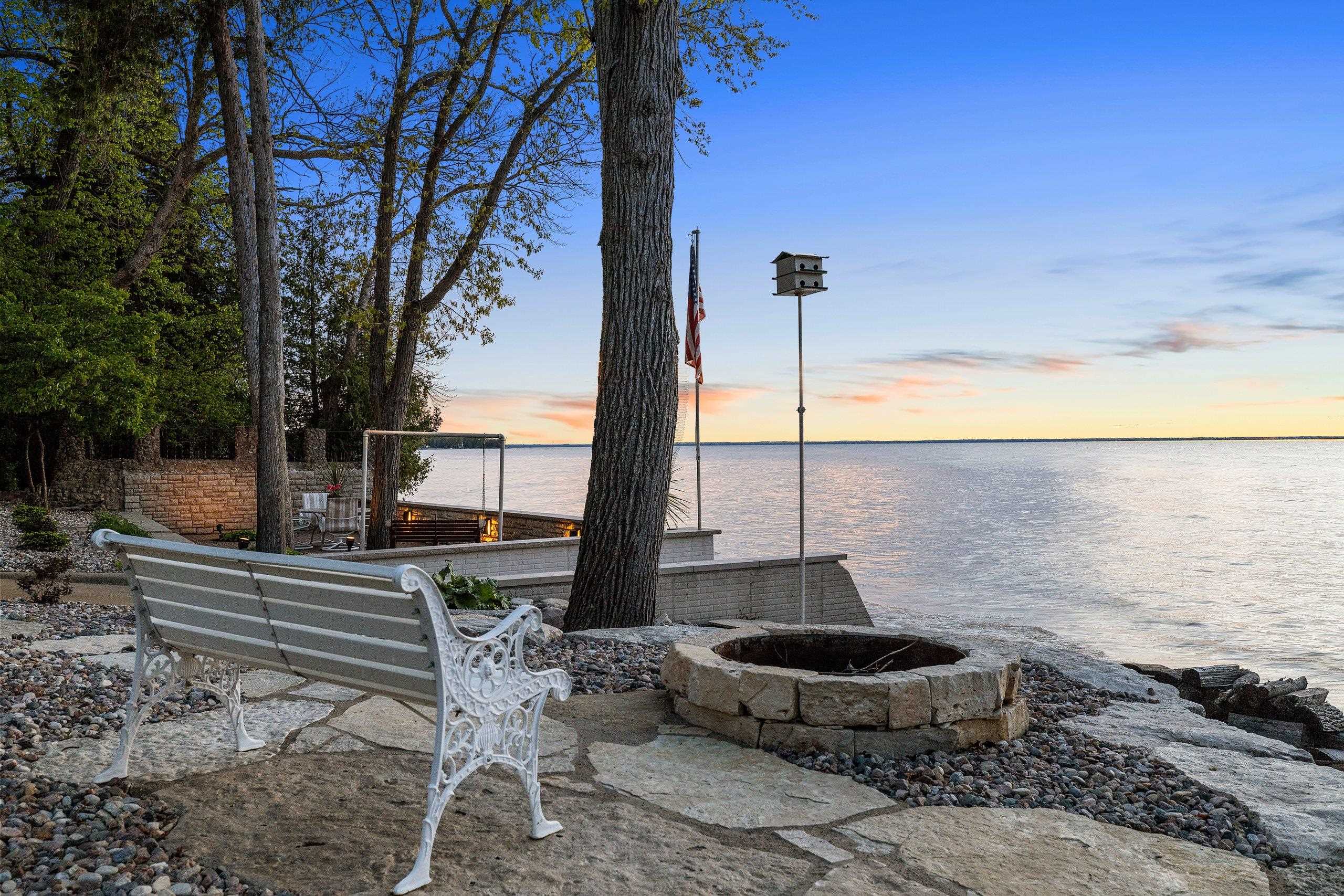 5035 EDGEWATER BEACH Road