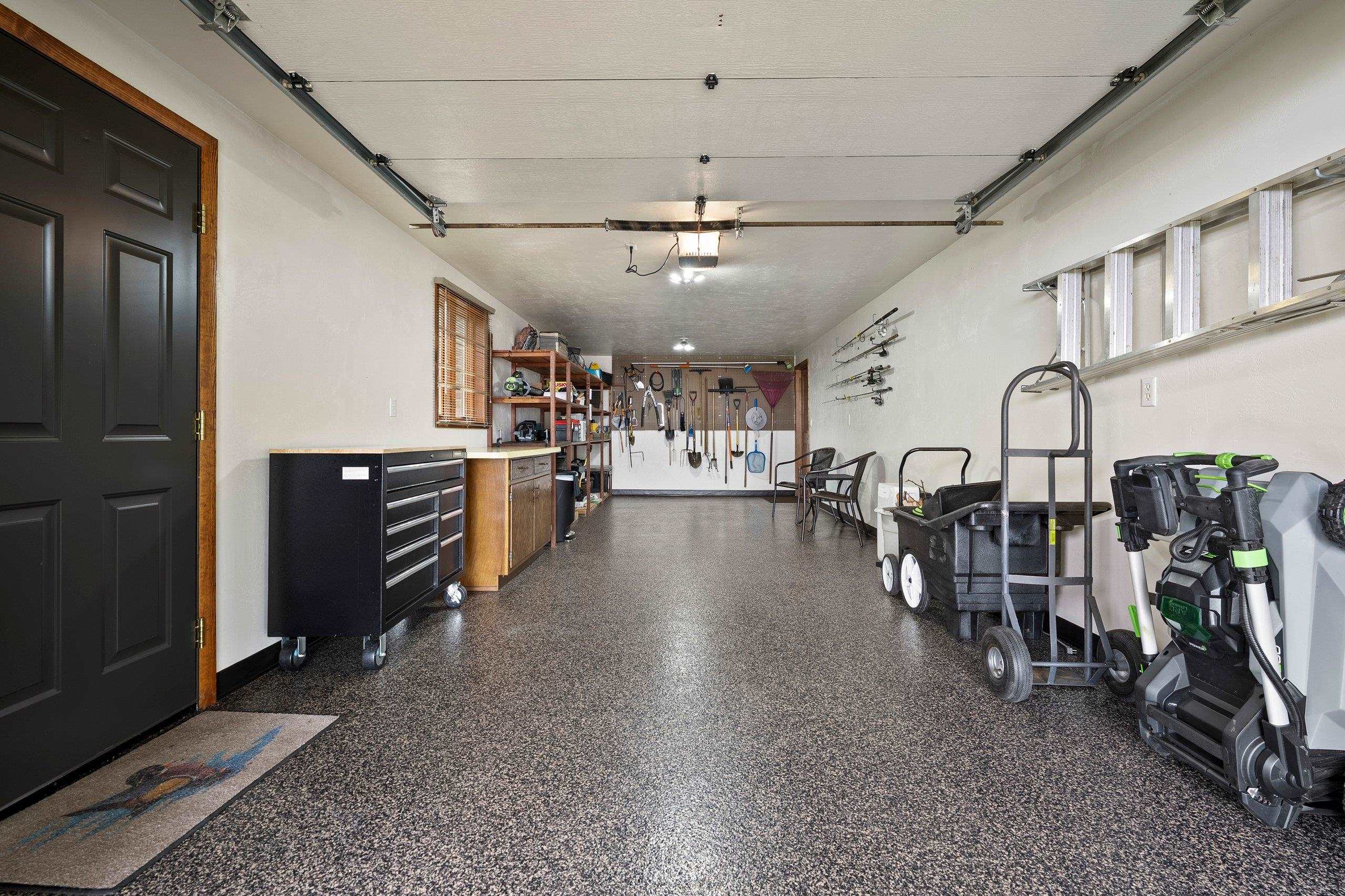 5035 EDGEWATER BEACH Road
