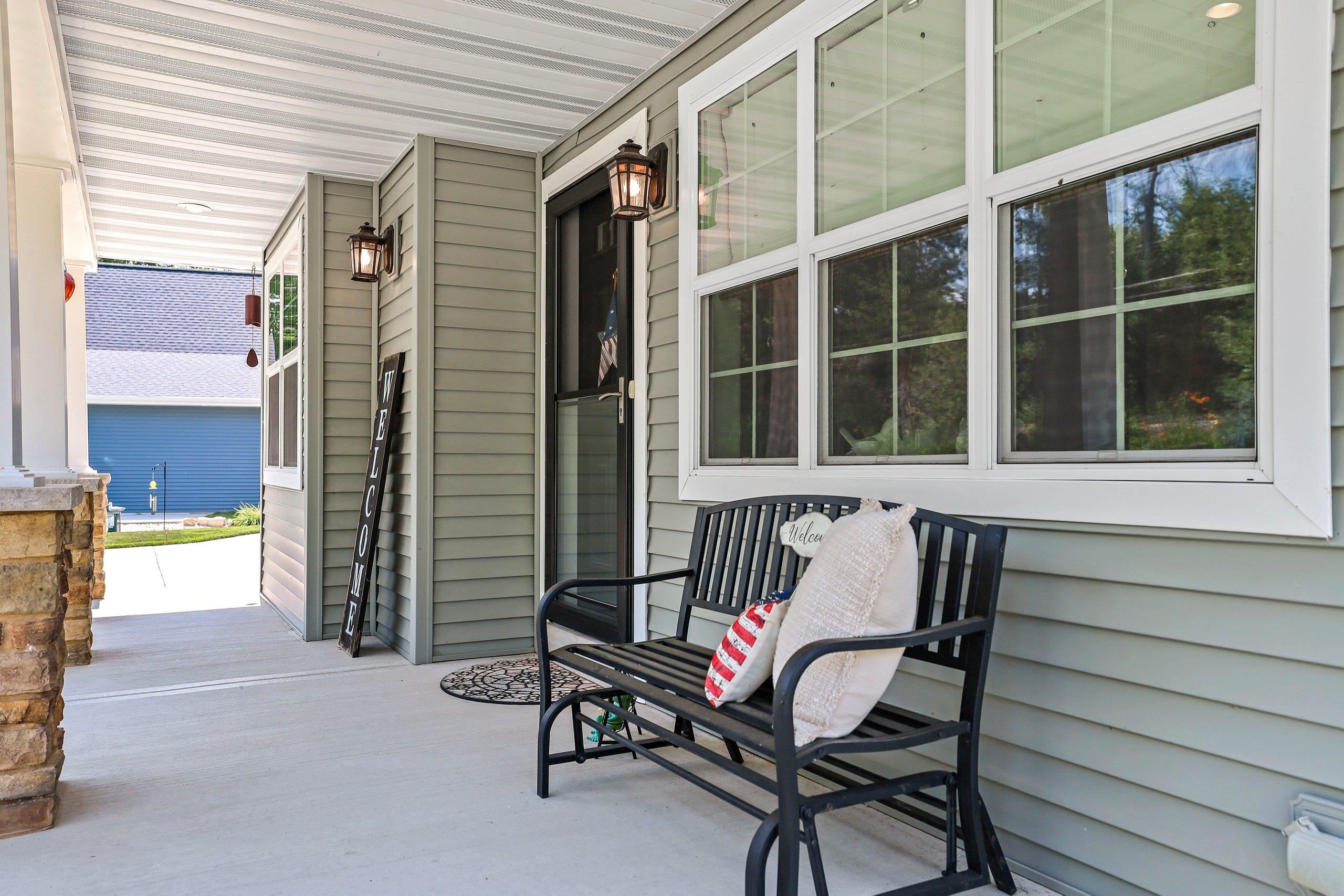 5011 EDGEWATER BEACH Road