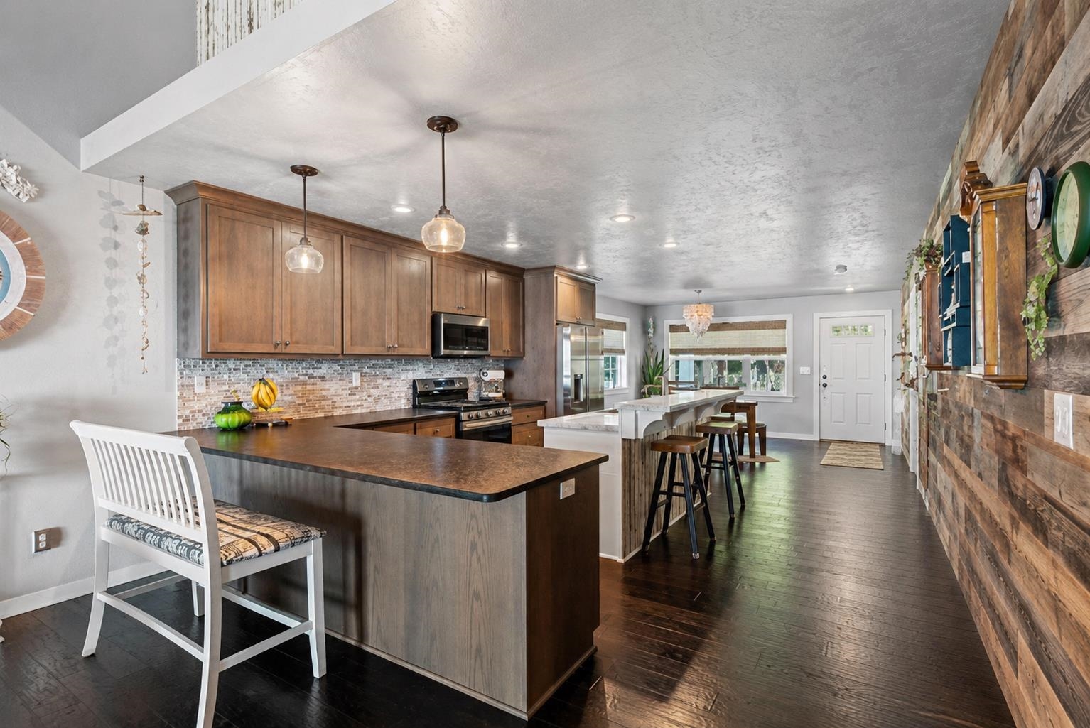 5011 EDGEWATER BEACH Road