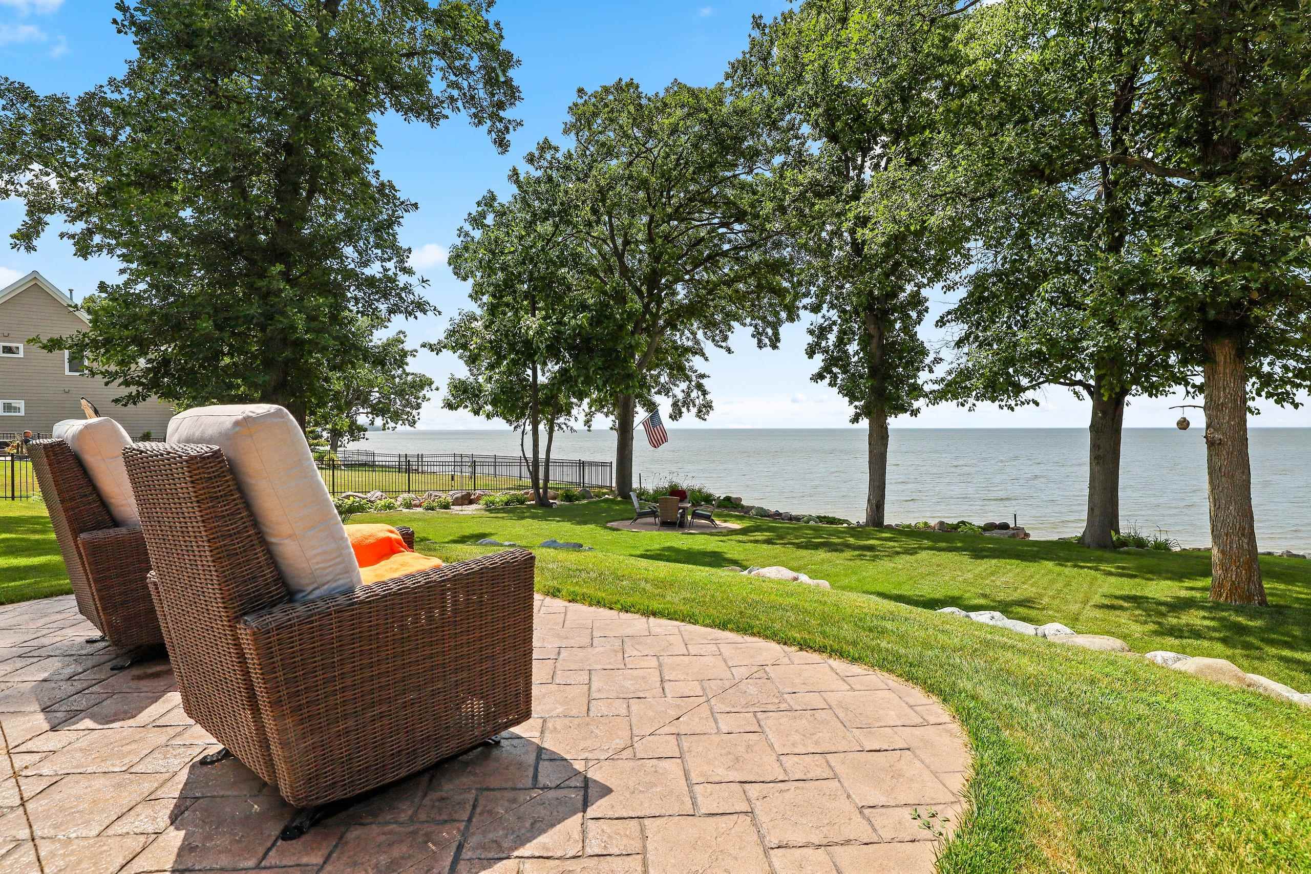 5011 EDGEWATER BEACH Road