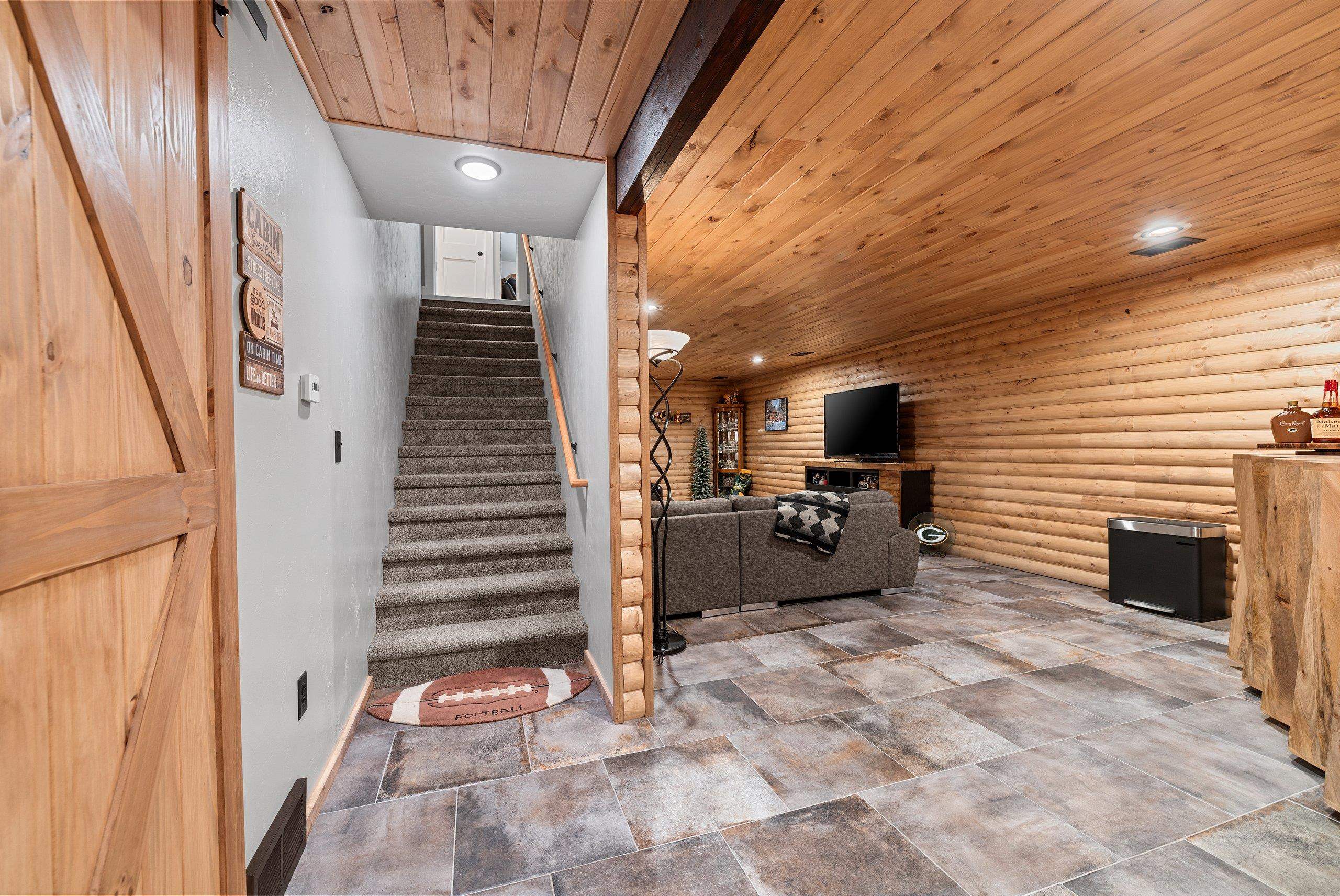 5011 EDGEWATER BEACH Road