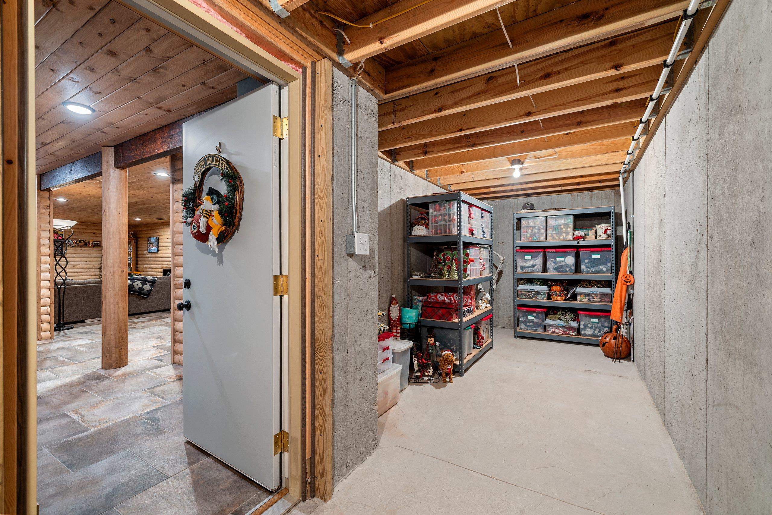 5011 EDGEWATER BEACH Road
