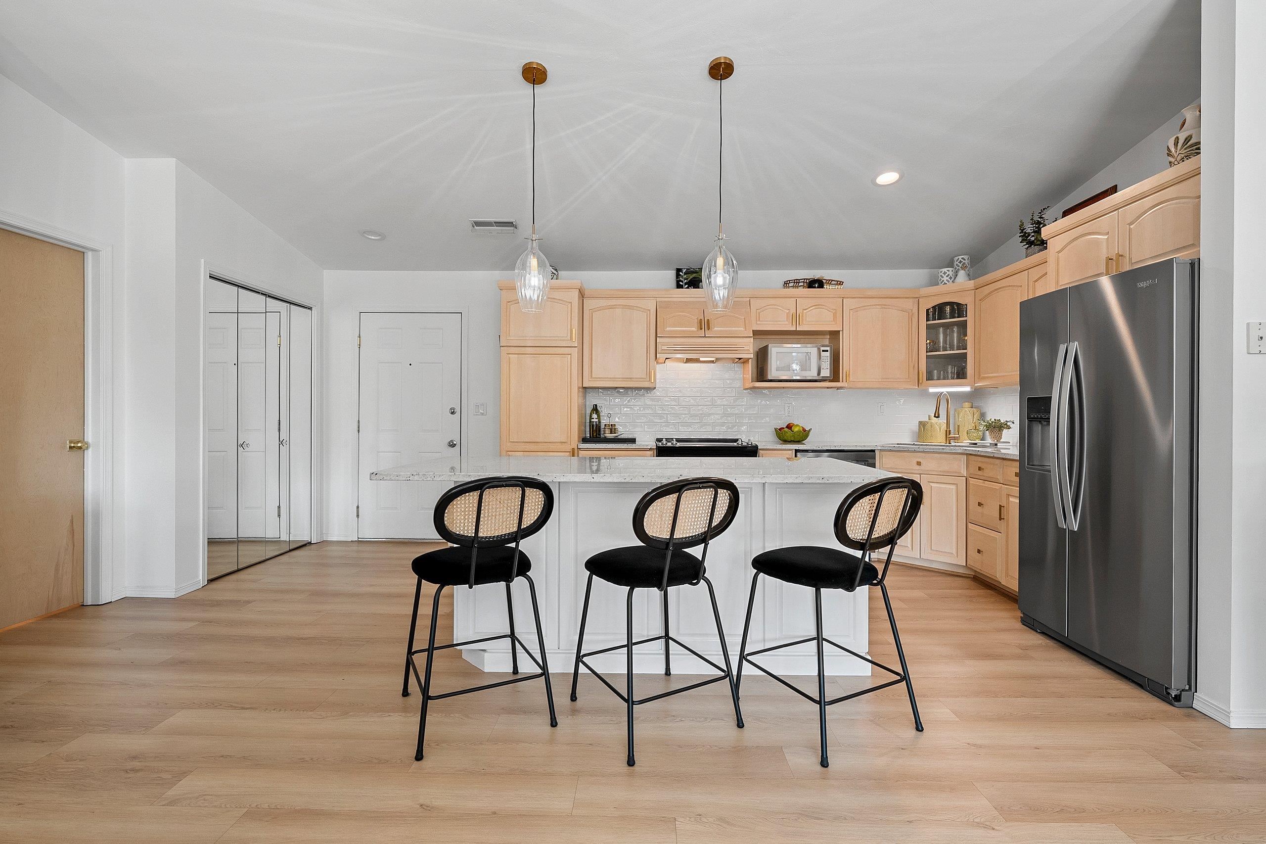 1600 RUSTIC OAKS Circle Unit: 23