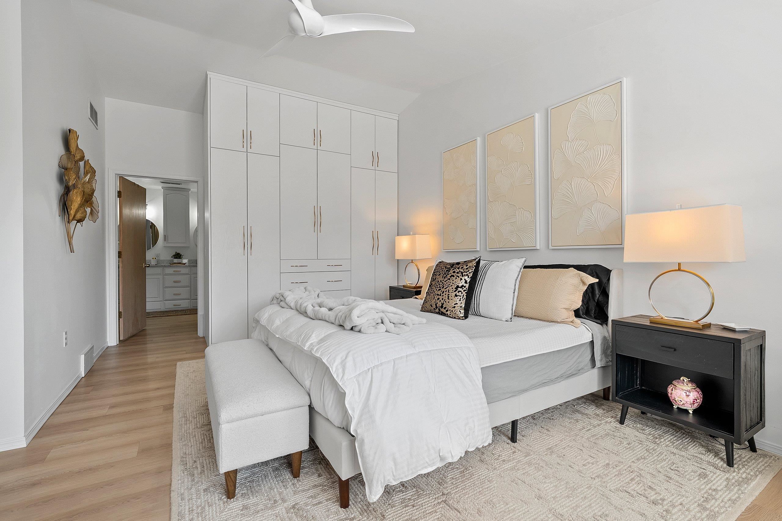 1600 RUSTIC OAKS Circle Unit: 23