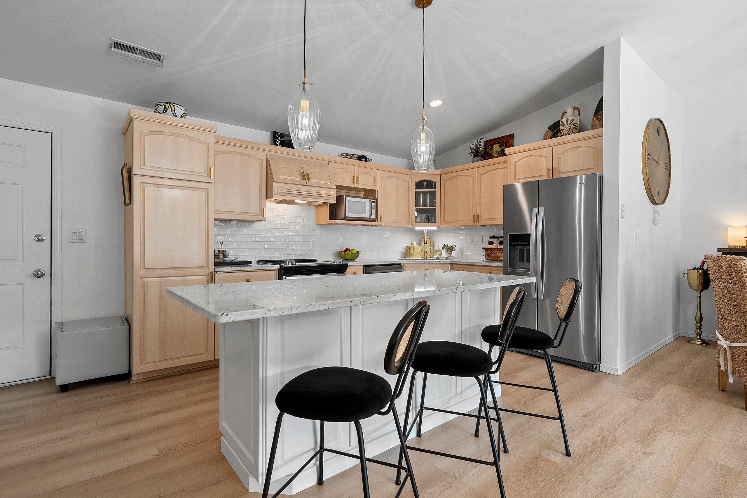 1600 RUSTIC OAKS Circle Unit: 23