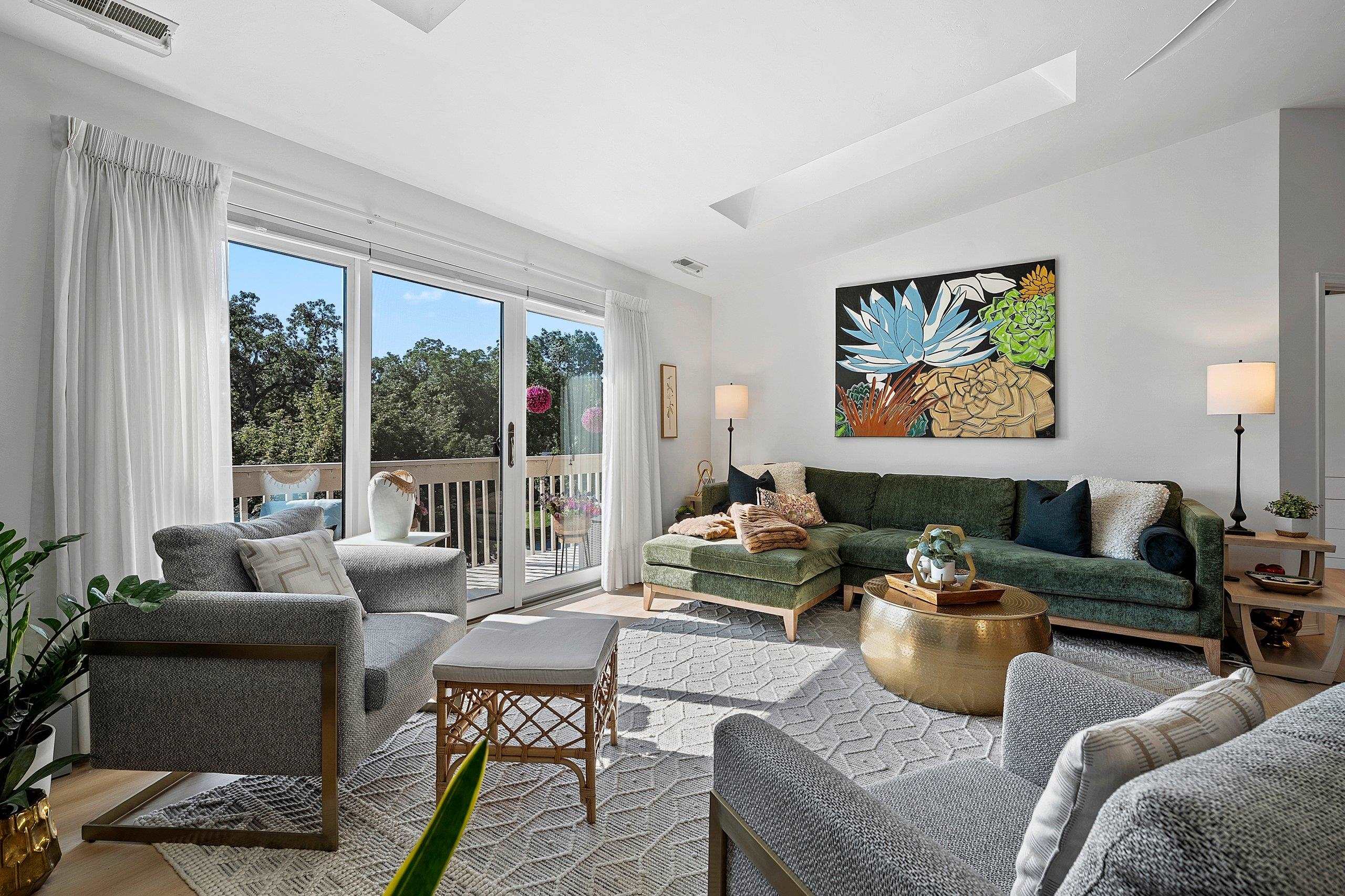 1600 RUSTIC OAKS Circle Unit: 23