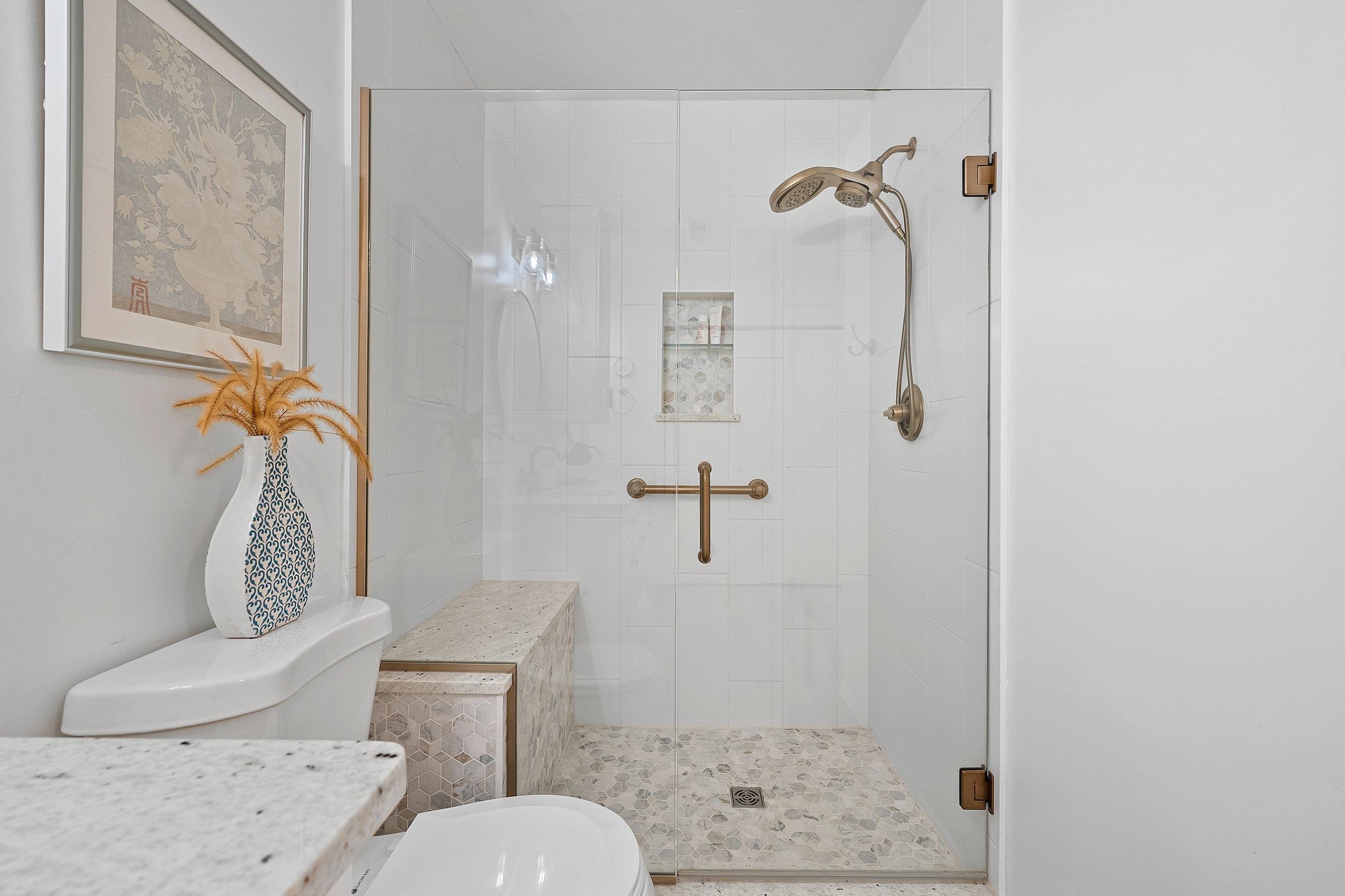 1600 RUSTIC OAKS Circle Unit: 23