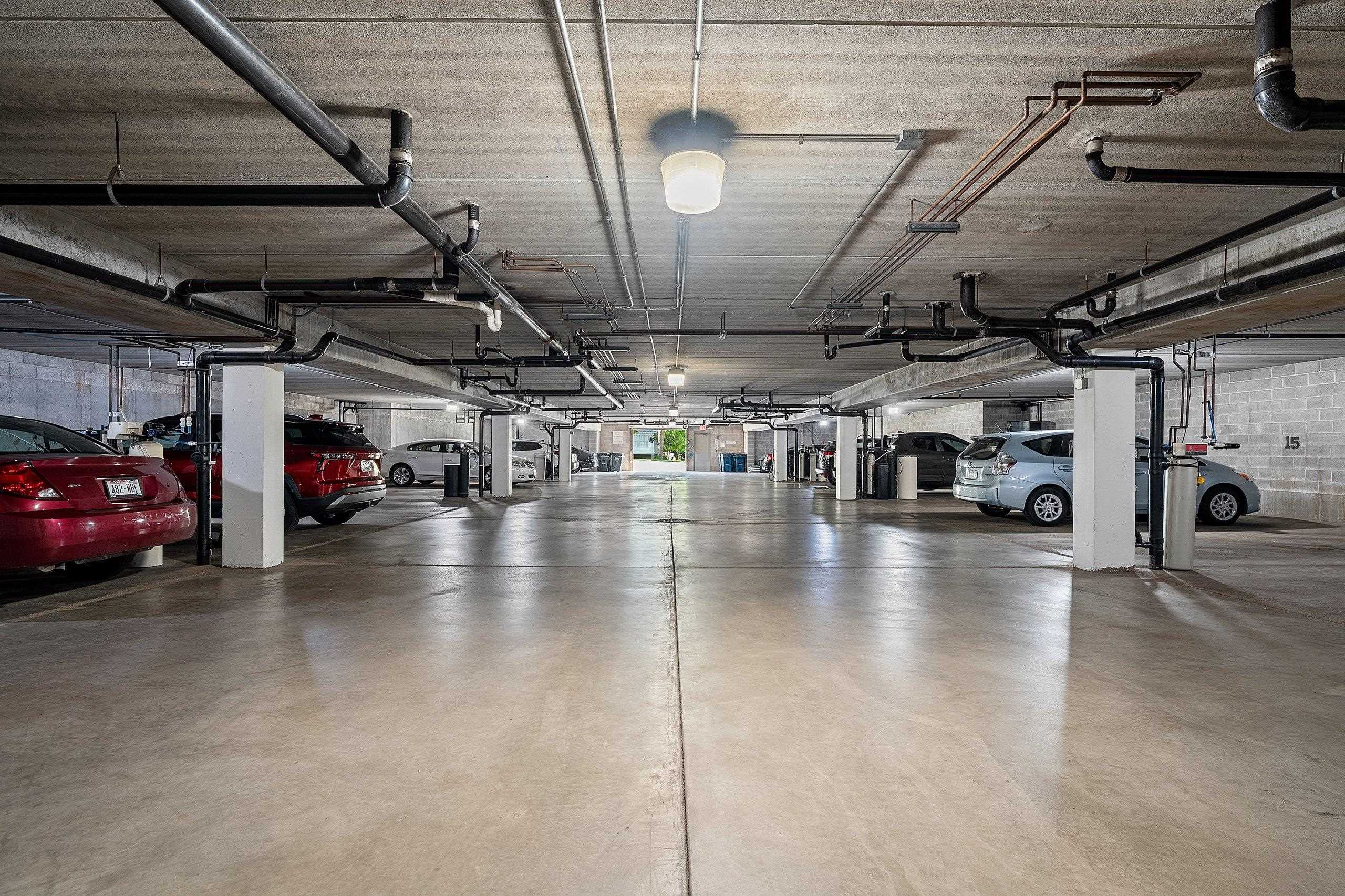1600 RUSTIC OAKS Circle Unit: 23