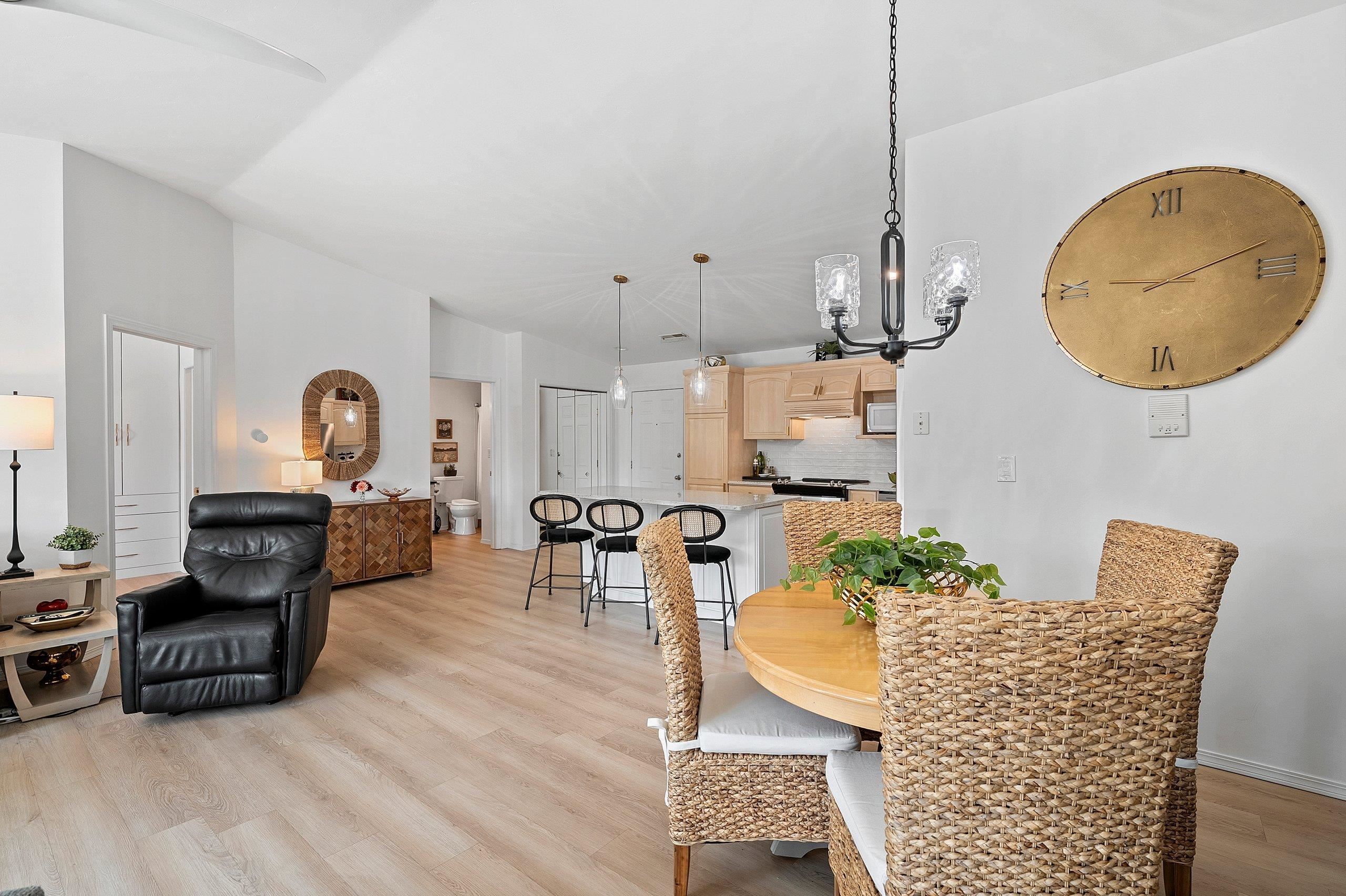 1600 RUSTIC OAKS Circle Unit: 23