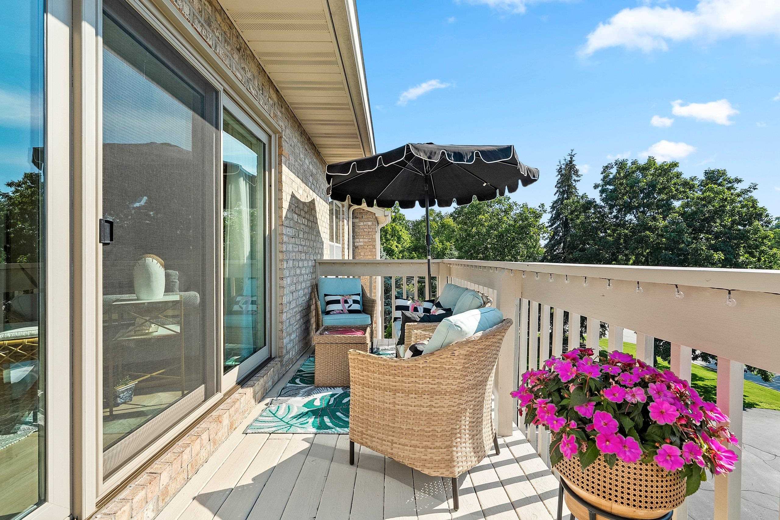 1600 RUSTIC OAKS Circle Unit: 23
